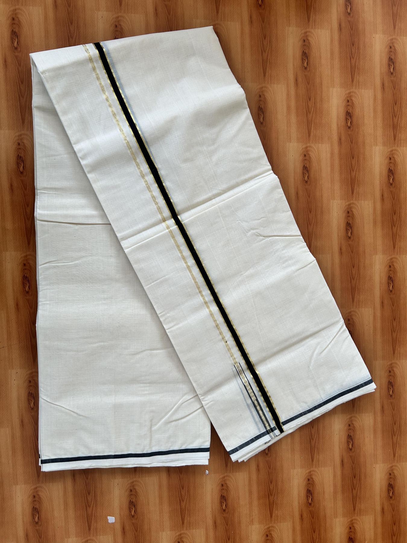 Double Off White (Unbleached) Mundu/Dhoti  25% Discount!! KaithariKada Handloom Millpaav - Kerala Handloom - 100% Pure Cotton - 80x90 - 1 cm Puliyilakkara Gold Kasav & Black Chutty Kara - 4 mtr (8.5 Muzham) - 1 KK5459 RAM