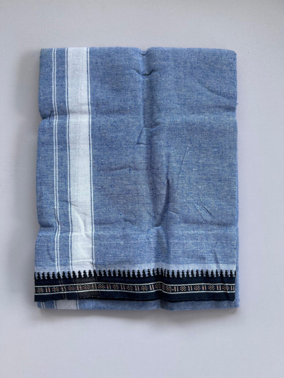 Kaitharikada - Single Kaily / Lungi - Mixed Cotton - (2/40s) twisted - 1.25 inch White Striped kara Dark Blue Kuppadam Border with Blue & White Body (2 meter / 4 muzham) - 46 KK8088 SAT
