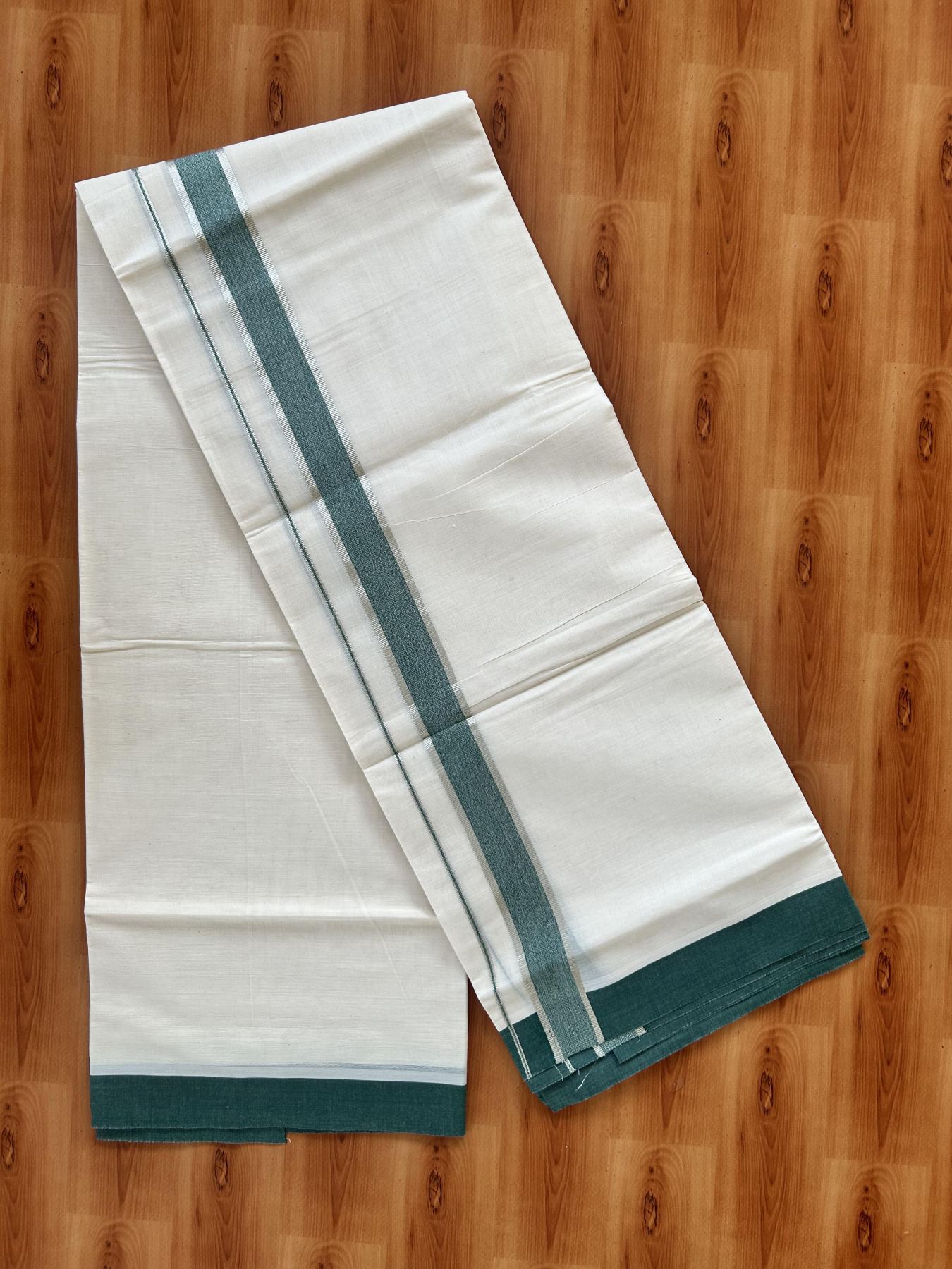 Double Off White (Unbleached) Mundu/Dhoti - 20% Discount! Kaitharikada 100% Pure Cotton - 100x80 - 1.5 inch Silver Kasav & Green shaded Kara 4 mtr (8.5 muzham) - 13 KK5460 PMC