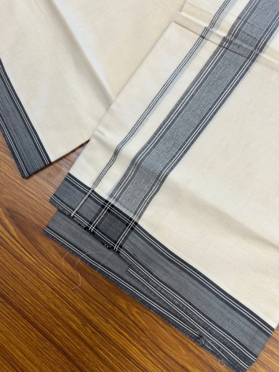 20% DISCOUNT ! KaithariKada Balaramapuram 100% Cotton Double Off white - (Unbleached) Mundu/Dhoti - 100X80 - 1.75 inch Black & Silver kasav Kara 4mtr (8.5 muzham) - 4 KK5271 PMC