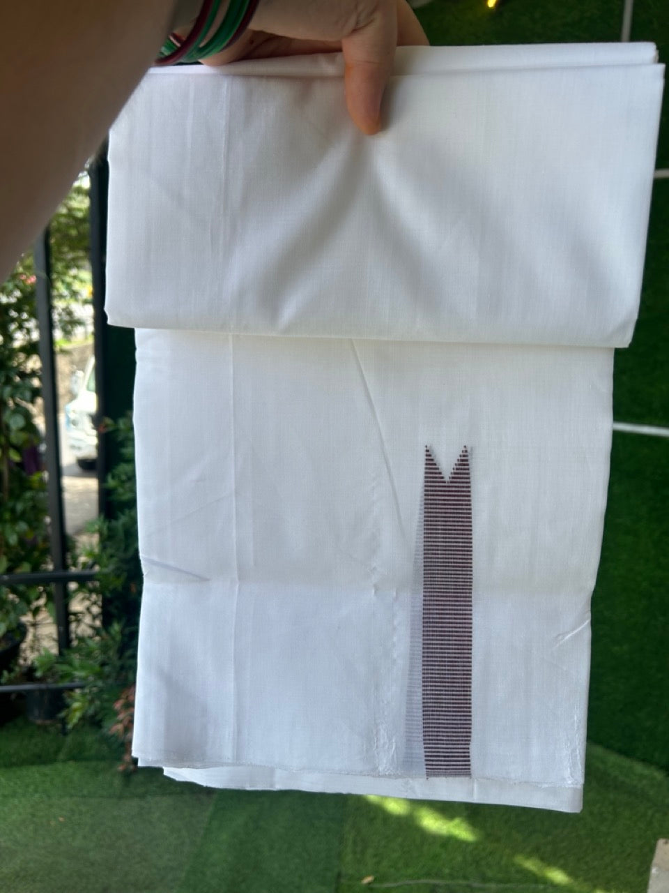 25% Discount!! NEW ULTRA PURE WHITE HANDLOOM Balaramapuram - 100% Mercerised Cotton Double Mundu/Dhoti - 120 twisted warp x 80s weft - 0.75 inch Puliyilakkara Maroon Striped Chutty Kara- 4KK5200REA