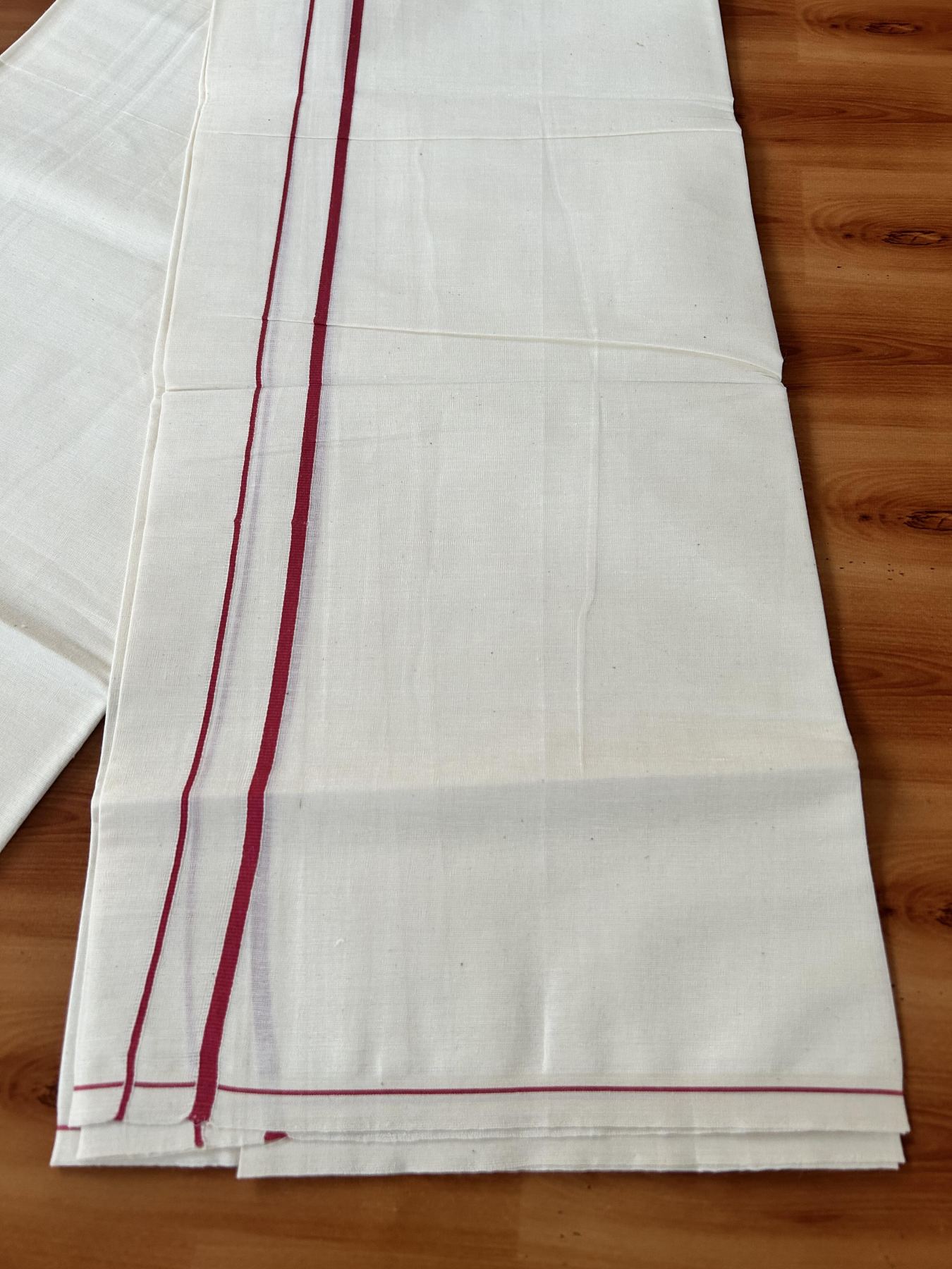 Single Off White (Unbleached) Mundu/Dhoti - KaithariKada 100% Cotton - 70X30 - 0.5 cm Red Kara (2 meter / 4 muzham) - 7 KK5461 PMC