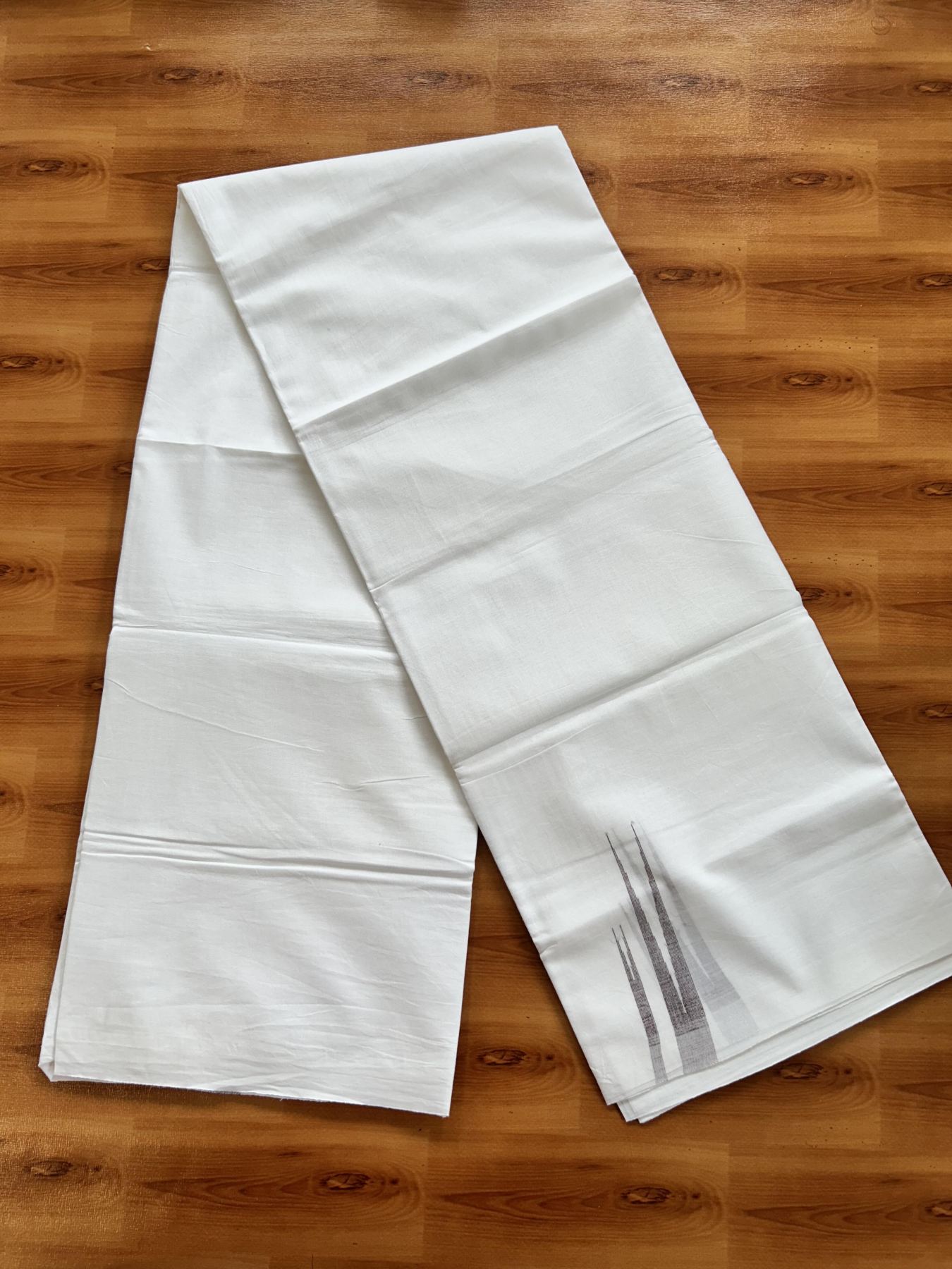 Double Pure White Mundu/Dhoti - 20% Discount !! KaithariKada Balaramapuram 100% Cotton - 100x80 - 3.5 cm Wine Purple Stripes Double Chutty Kara 3.80 mtr (8 muzham) - 3 KK5411 CKS