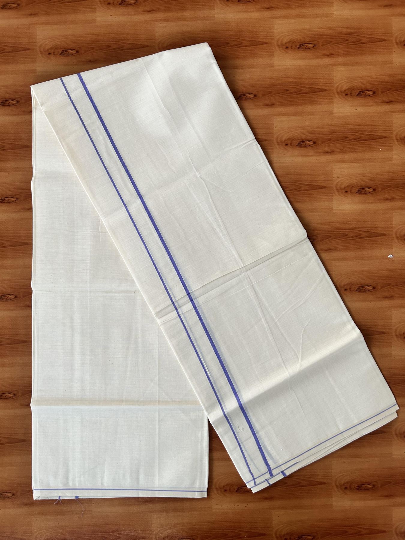 Single Off White (Unbleached) Mundu/Dhoti - KaithariKada 100% Cotton - 70X30 - 0.5 cm Lavender Kara (2 meter / 4 muzham) - 8 KK5461 PMC