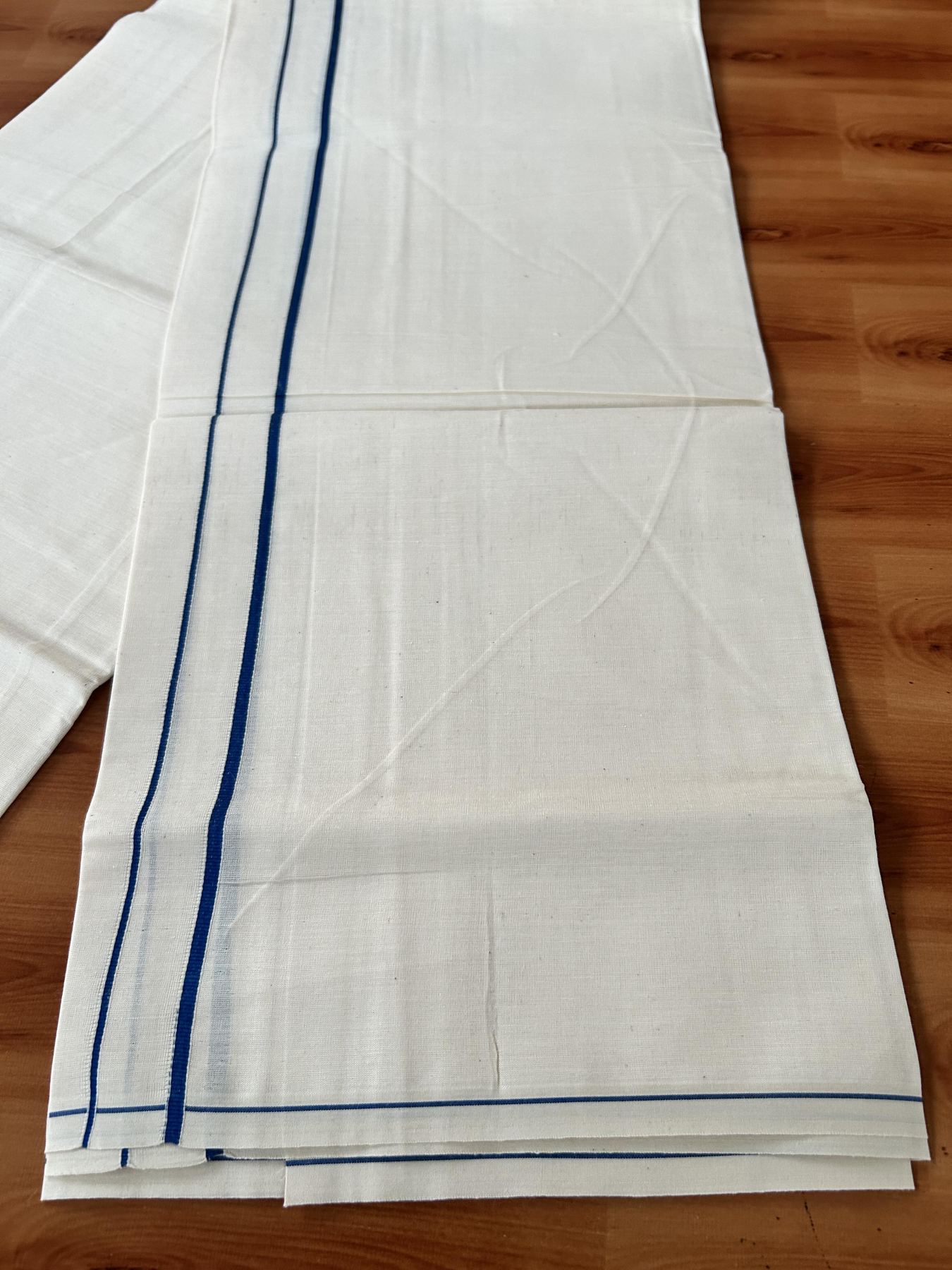 Single Off White (Unbleached) Mundu/Dhoti - KaithariKada 100% Cotton - 70X30 - 0.5 cm Blue Kara (2 meter / 4 muzham) - 9 KK5461 PMC