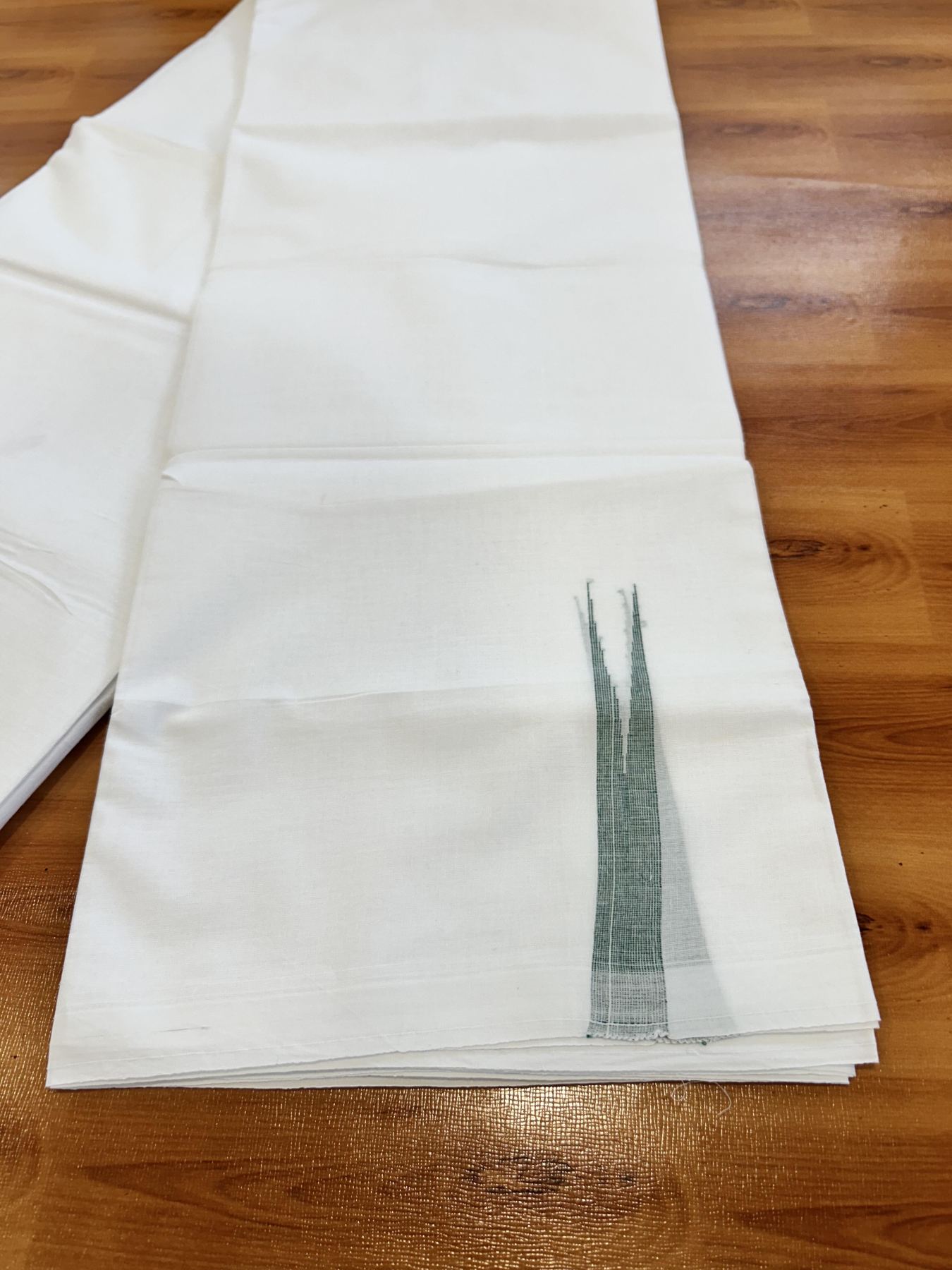 Double Pure White Mundu/Dhoti - 20% Discount !! KaithariKada Balaramapuram 100% Cotton - 100x80 - 2 cm Peacock Green Stripes Chutty Kara 3.80 mtr (8 muzham) - 5 KK5411 CKS