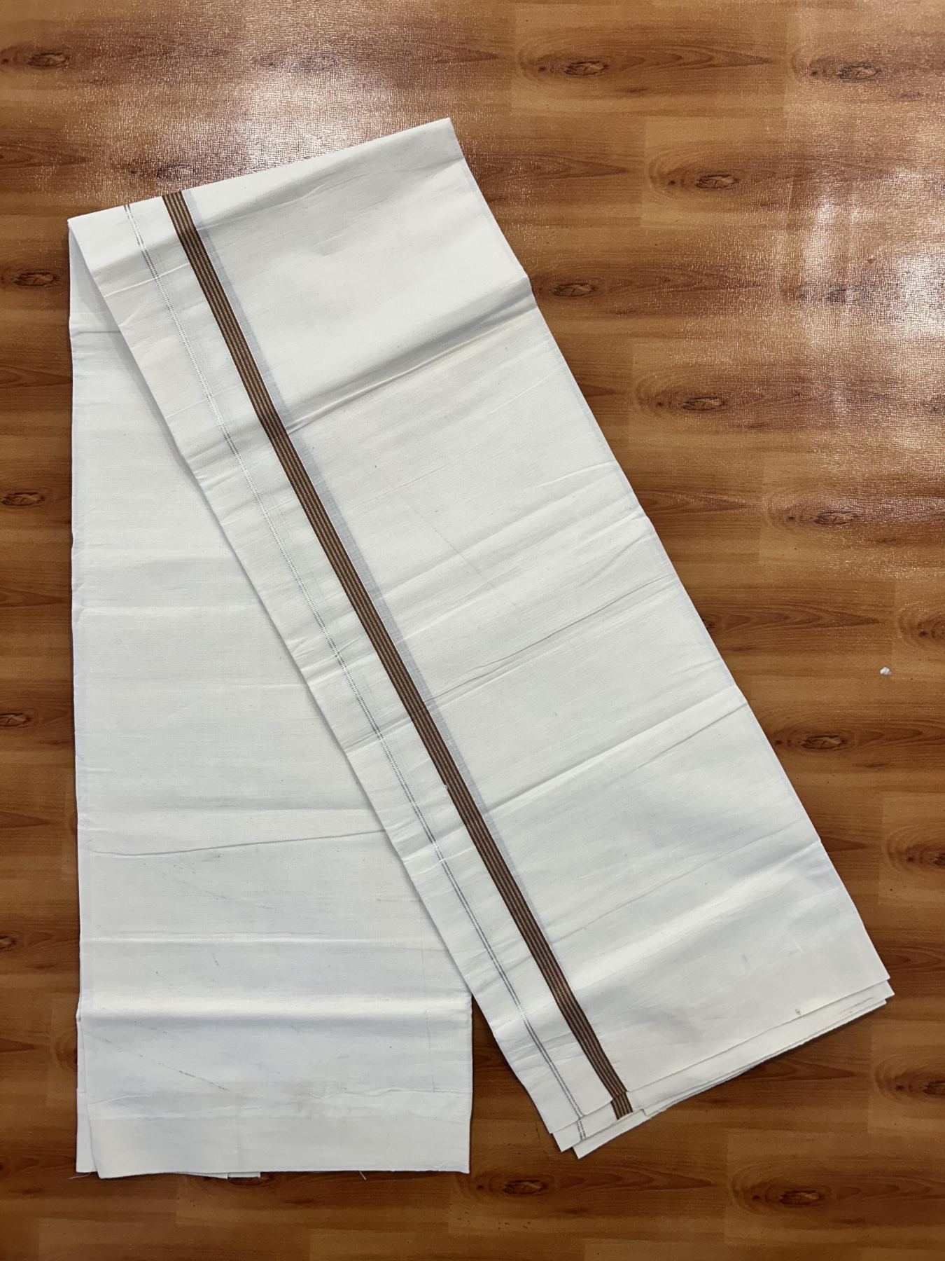 Single Off White (Unbleached) Mundu/Dhoti - 8% Discount! KaithariKada 100% Cotton - 70X30 - 0.5 inch Silver Kasavu Brown Striped Kara (2 meter / 4 muzham) - 4 KK5461 PMC