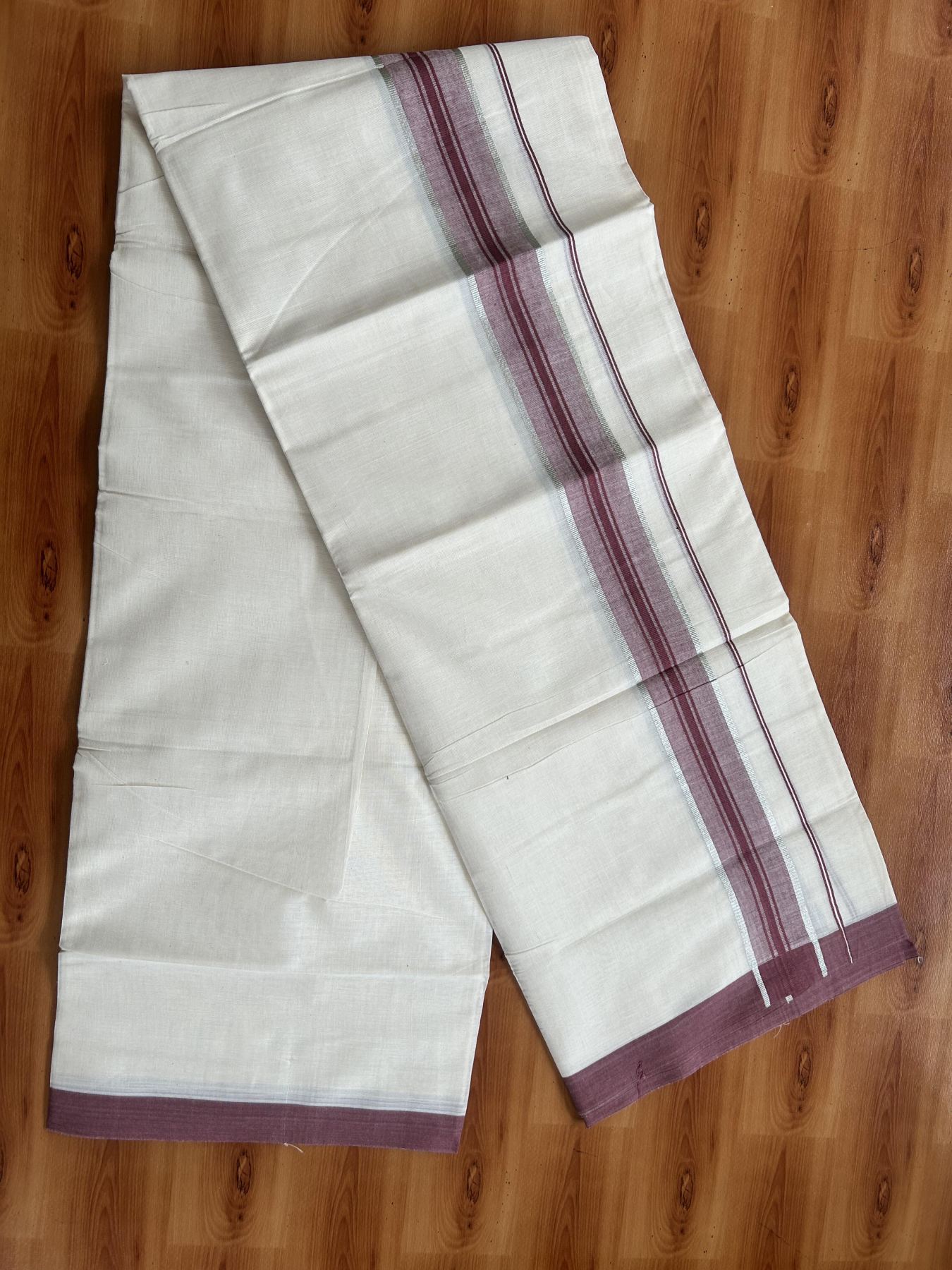 Double Off White (Unbleached) Mundu/Dhoti - 20% Discount! Kaitharikada Pure Cotton - 60s - 1.5 inch Silver Kasav & Pastel Maroon Shaded Striped Kara 4 mtr (8.5 muzham) - 41 KK5460 PMC