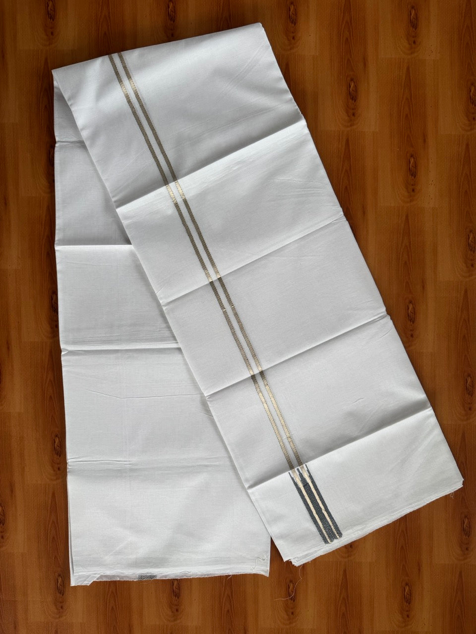 Pure white Double Mundu/Dhoti - 20% Discount! KaithariKada 100% Cotton - 100X80 - 0.75 inch Silver Kasav Navy Ash Mix Double Chutty Kara - 3.90 mtr (8.5 muzham) - 2 KK5480 CKS