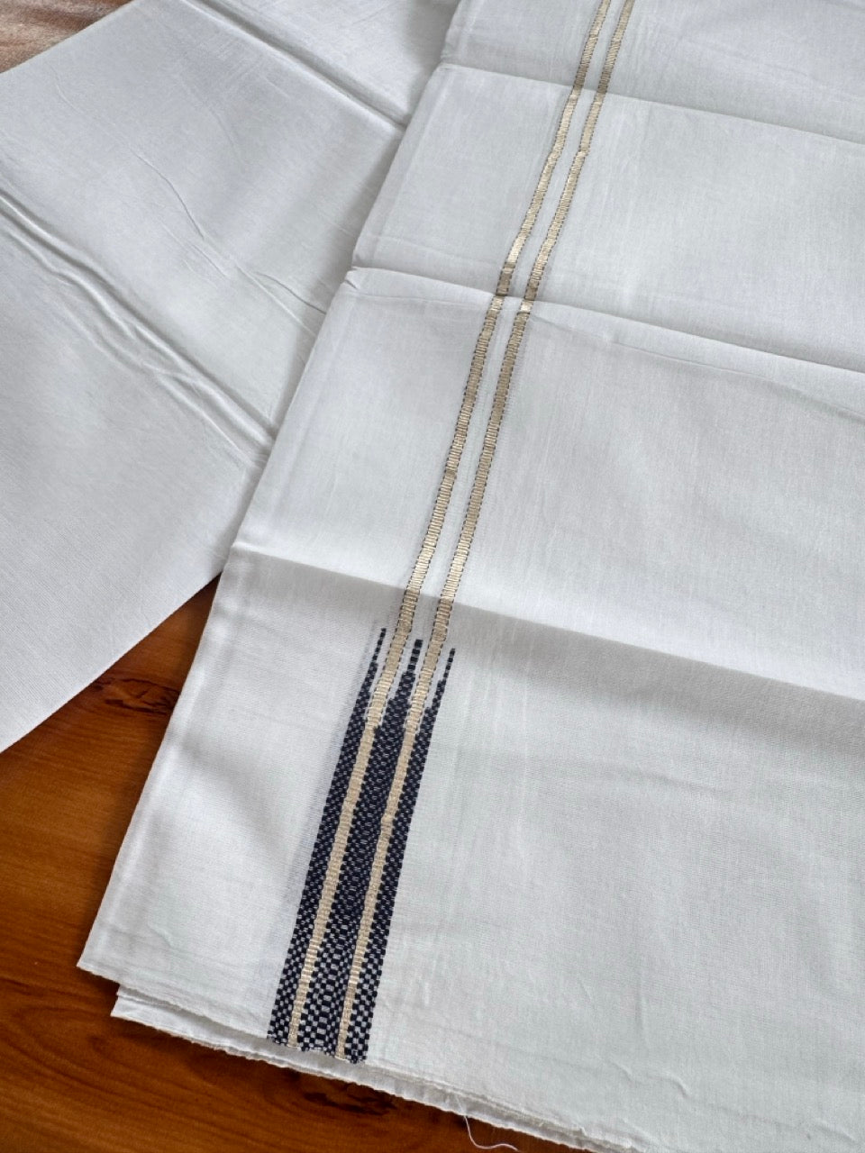 Pure white Double Mundu/Dhoti - 20% Discount! KaithariKada 100% Cotton - 100X80 - 0.75 inch Silver Kasav Dark Navy Blue Double Chutty Kara - 3.90 mtr (8.5 muzham) - 4 KK5480 CKS