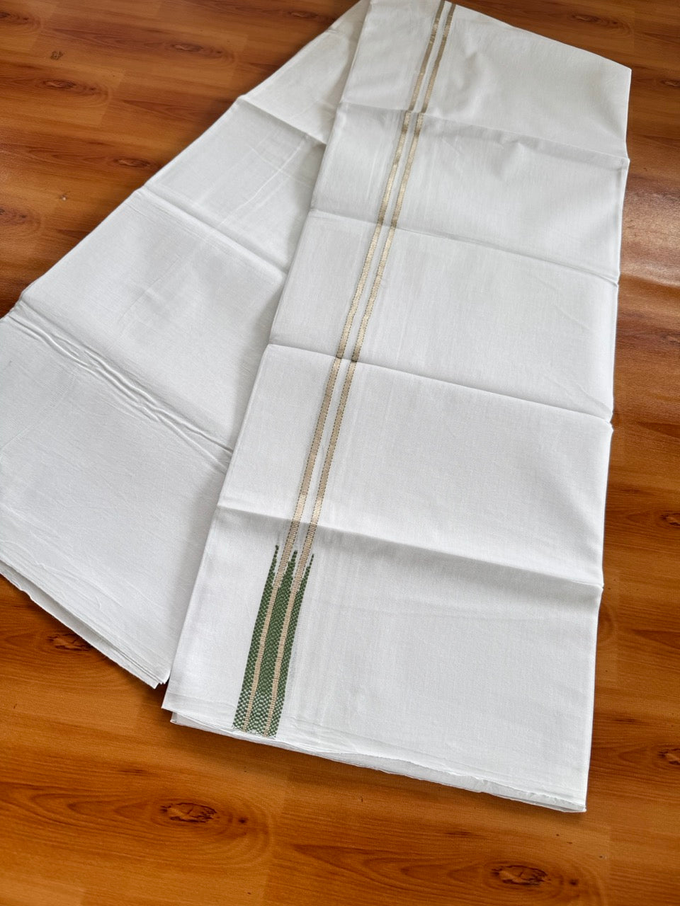 Pure white Double Mundu/Dhoti - 20% Discount! KaithariKada 100% Cotton - 100X80 - 0.75 inch Silver Kasav Green Double Chutty Kara - 3.90 mtr (8.5 muzham) - 7 KK5480 CKS