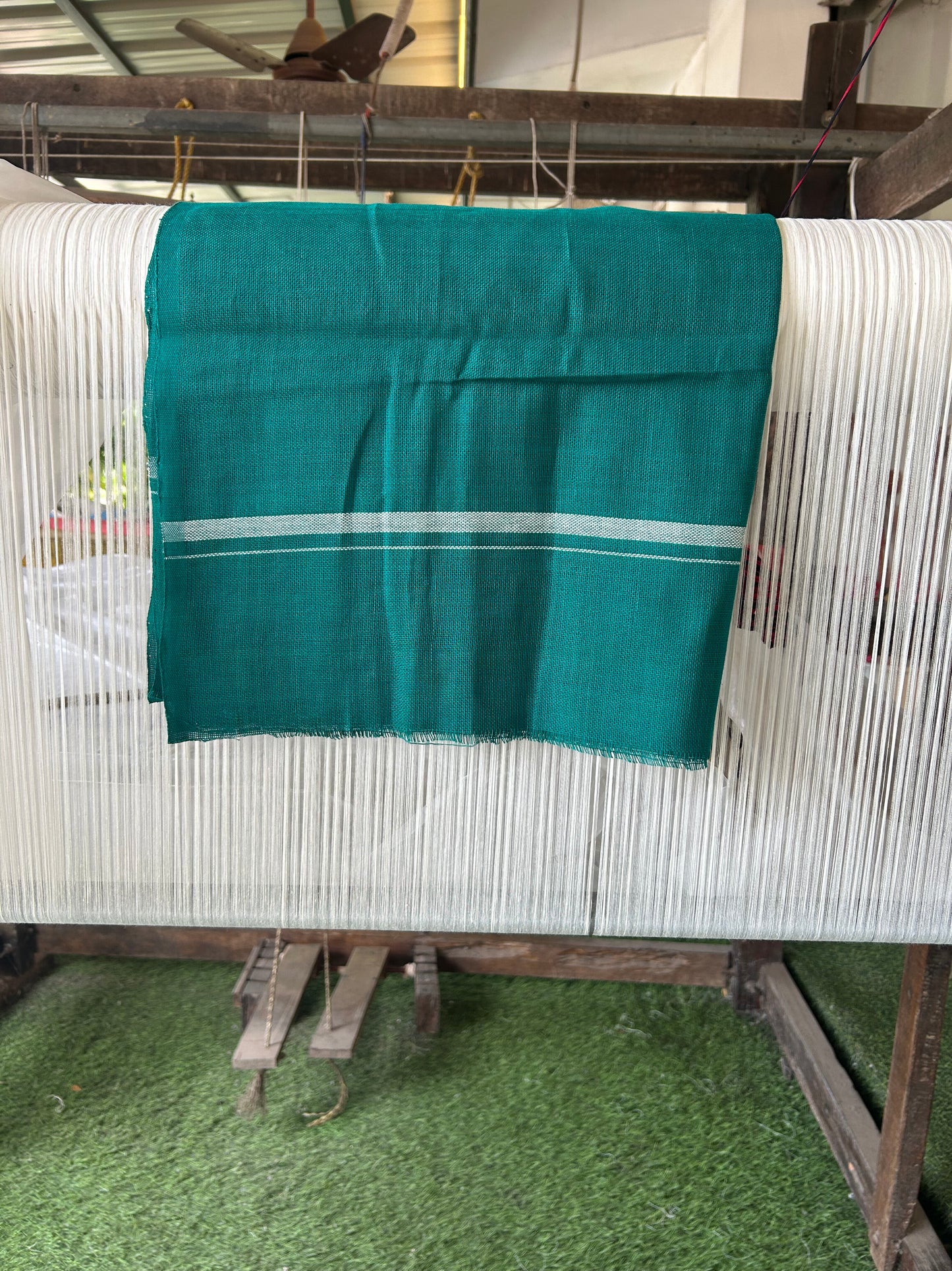 Kaitharikada - Handloom Pure Cotton Kerala Towel - Thorthu - Dark Green Body With White Kara - 1 KK51203 ELA