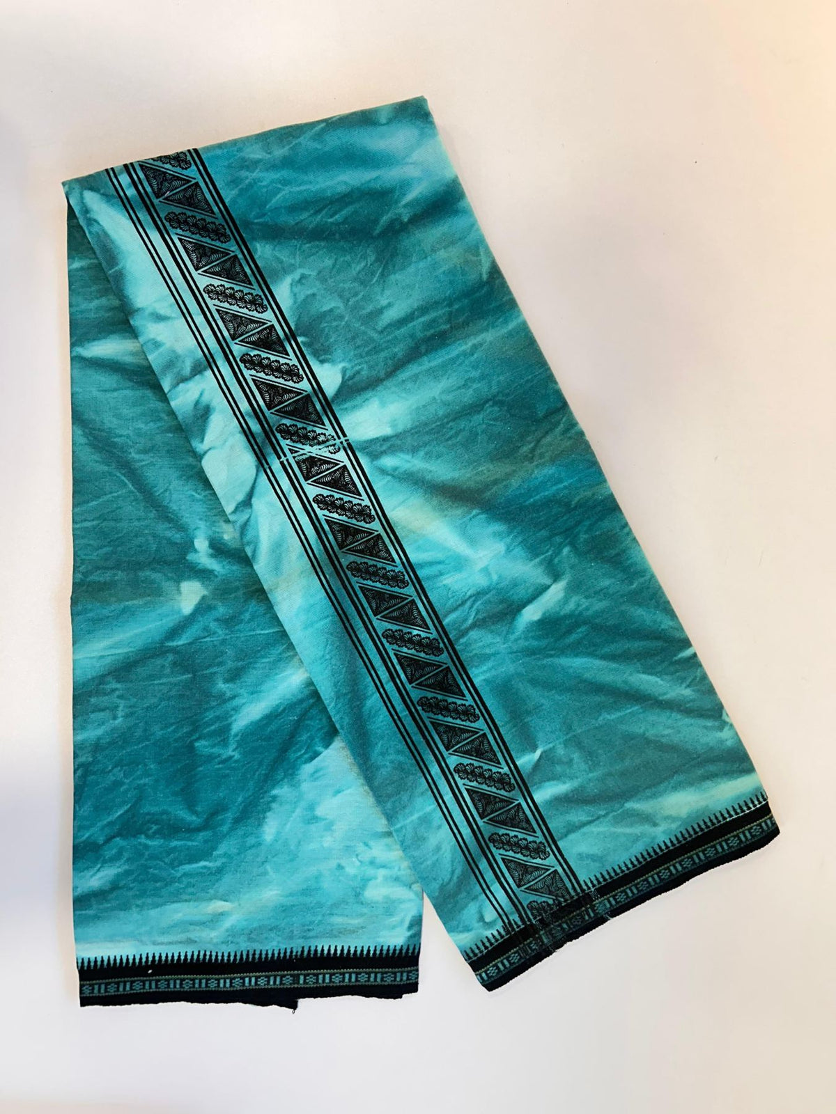 Single Kaily / Lungi - Kaitharikada - Mixed Cotton - 40s twisted - 2 inch Black Printed Design Kara With Sea Green & White Shaded Colour Body (2 meter / 4 muzham) -  48 KK8088 SAT