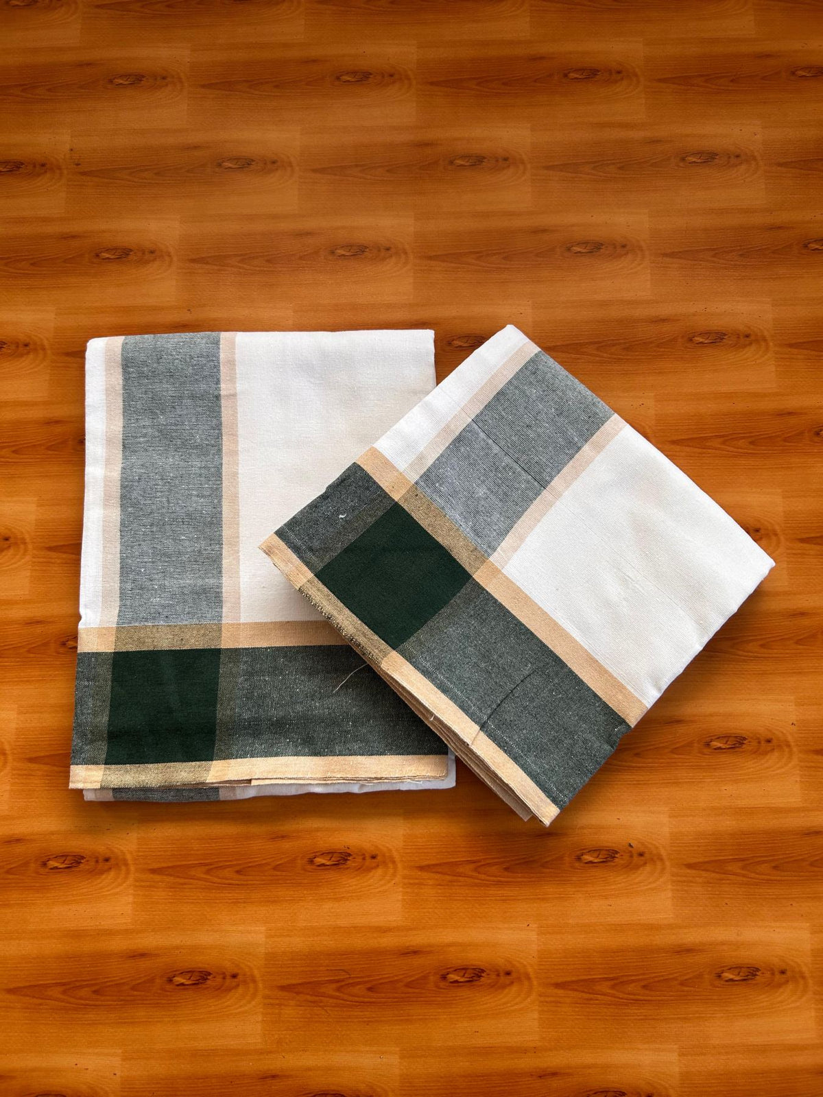 Kaitharikada Mixed cotton - Soft & Thick material - 2/40s thread - Single Lungi / Kaily & Neriyath set - 3.5 inch Dark Green & Sand Brown striped kara With White Colour Body (2 meter / 4 muzham) - 5 KK8092 SAT