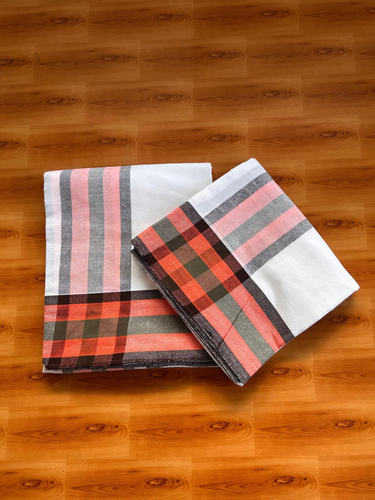 Kaitharikada Mixed cotton - Soft & Thick material - 2/40s thread - Single Lungi / Kaily & Neriyath set - 3.5 inch Peach Orange & Brown striped kara With White Colour Body (2 meter / 4 muzham) - 6 KK8092 SAT