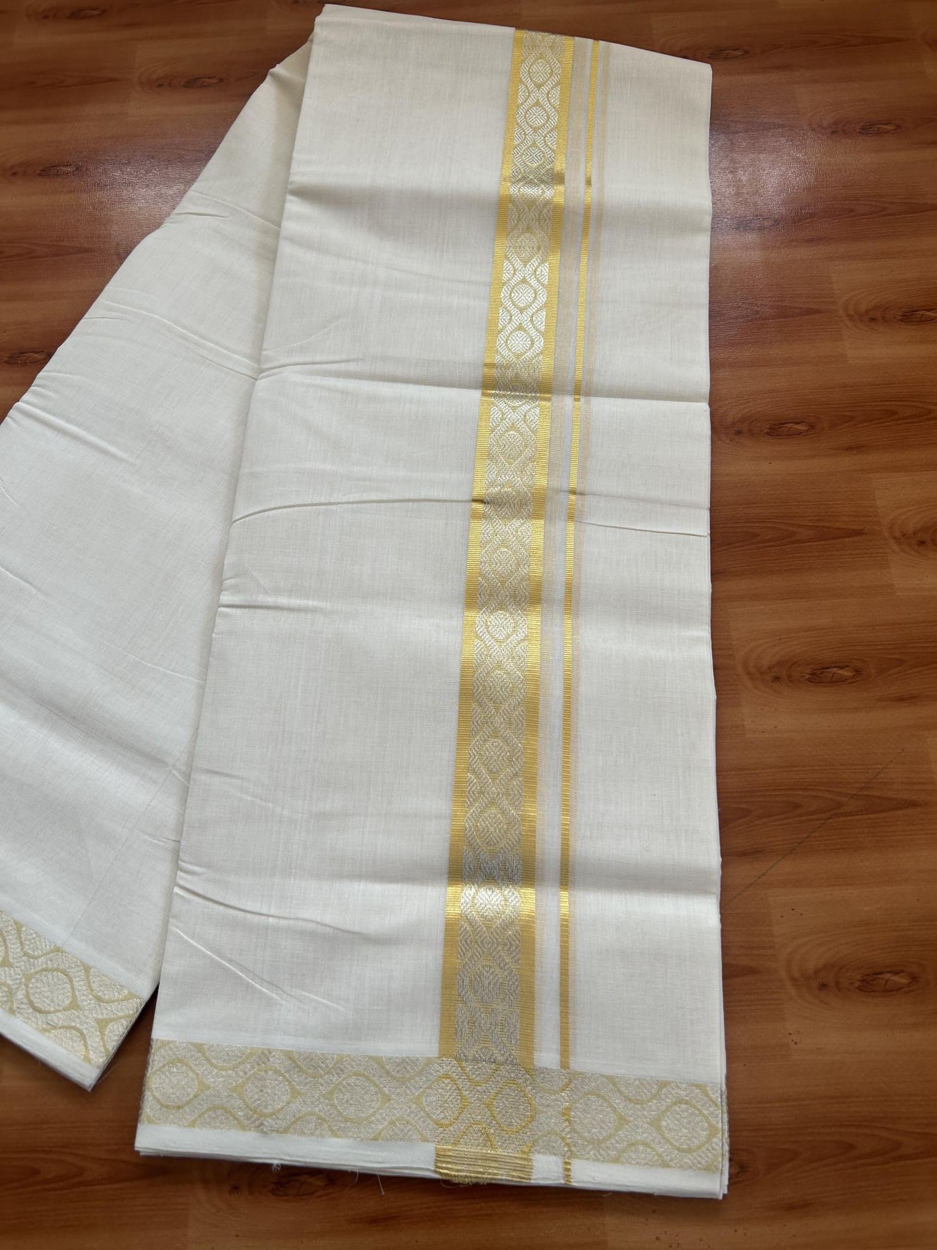 25% Discount ! KaithariKada Handloom Unakkupaav Kerala Handloom - 100% Pure Cotton Off White (Unbleached) Double Mundu/Dhoti - 100x80 - 1.5 Inch Gold & Silver kasav Jacquard Design Kara 4 mtr (8.5 muzham) - 19 KK5384 ABH