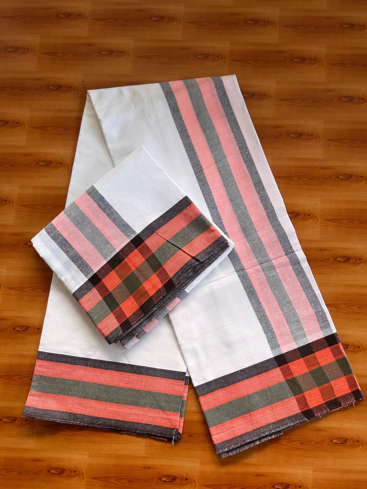 Kaitharikada Mixed cotton - Soft & Thick material - 2/40s thread - Single Lungi / Kaily & Neriyath set - 3.5 inch Peach Orange & Brown striped kara With White Colour Body (2 meter / 4 muzham) - 6 KK8092 SAT