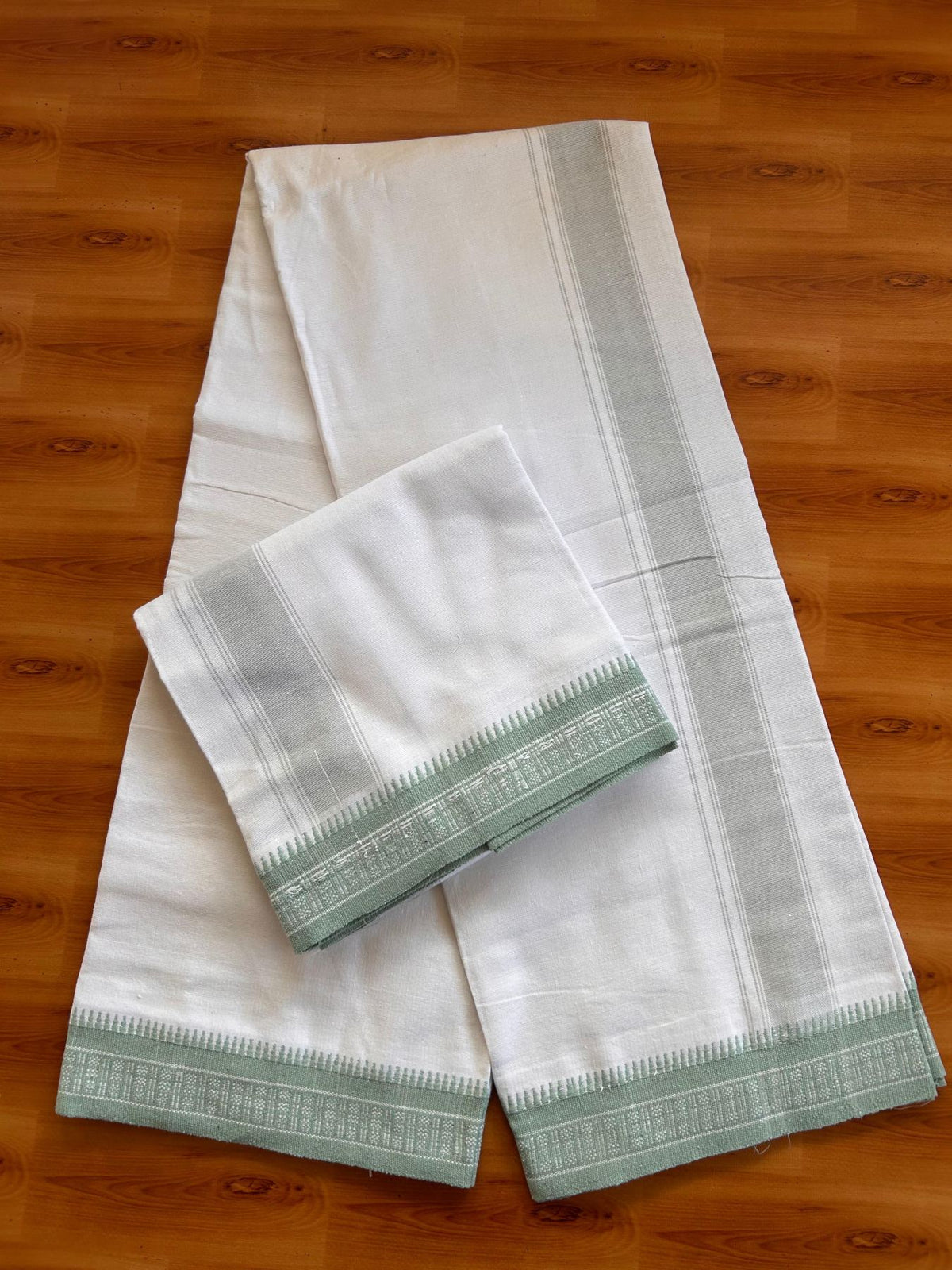 Kaitharikada Mixed cotton - Soft & Thick material - 2/40s thread - Single Lungi / Kaily & Neriyath set - 1.75 inch Light turquoise striped kara With White Colour Body (2 meter / 4 muzham) - 9 KK8092 SAT