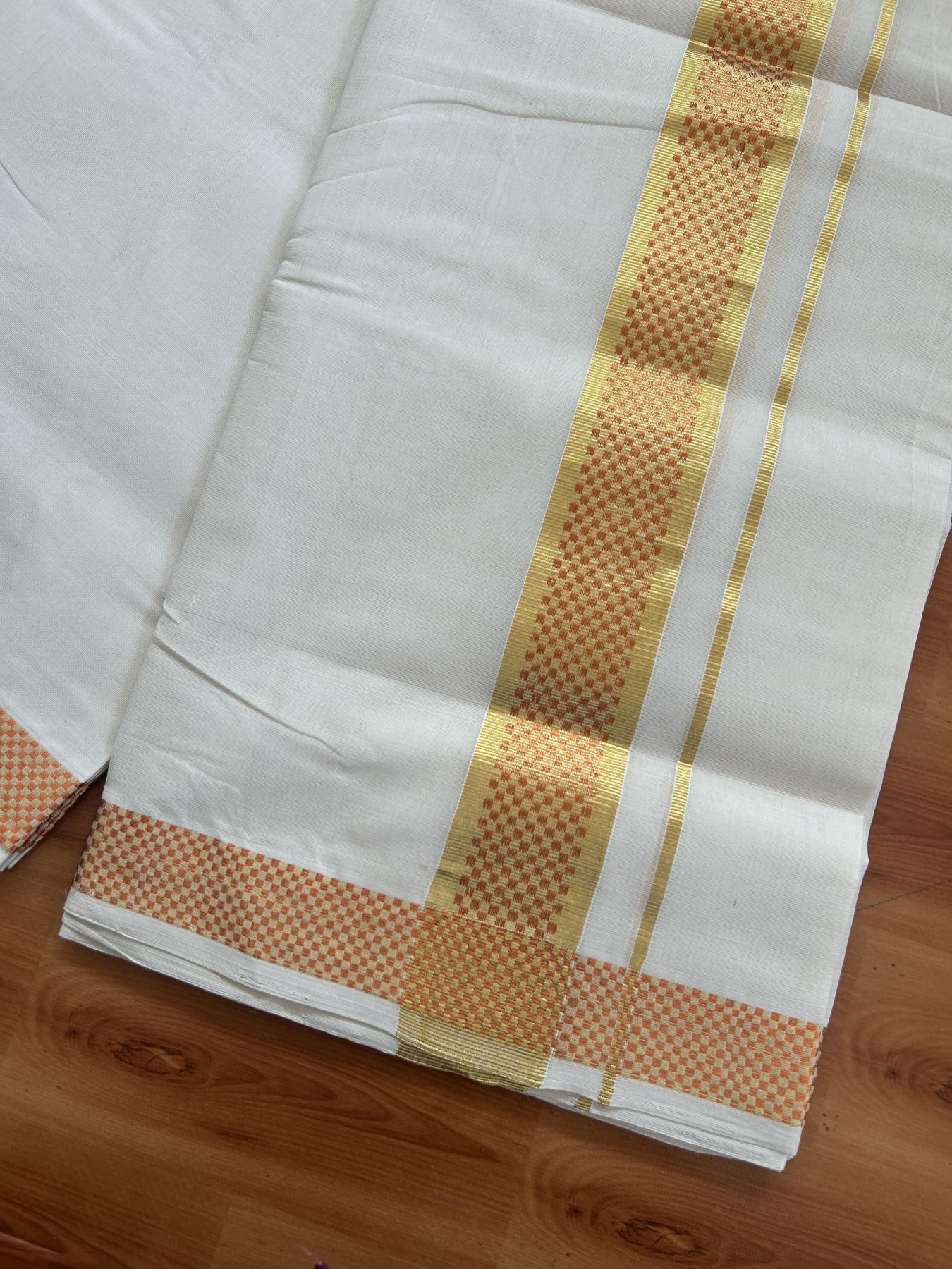 25% Discount ! Kaitharikada Handloom Unakkupaav - Kerala Handloom - 100% Pure Cotton Off White - (Unbleached) Double Mund/Dhoti - 100x80 - 2 inch Gold & Copper Kasav Jacquard Design Kara 4 mtr (8.5 Muzham) - 34 KK5384 ABH