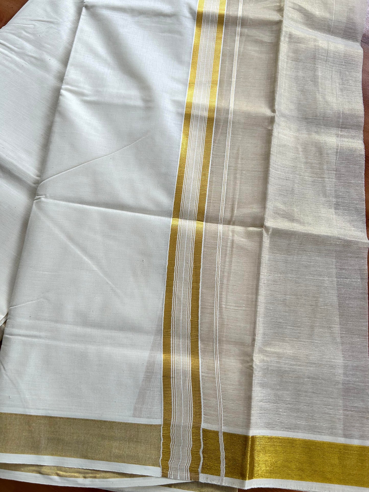 Double Off White Dhoti/Mund- 20% Discount! Kaitharikada Balaramapuram  Cotton - (60s) - 7.25 Inch Gold Kasav Tissue Striped Kara 4 mtr (8.5 muzham) - 6 KK5412 GAN