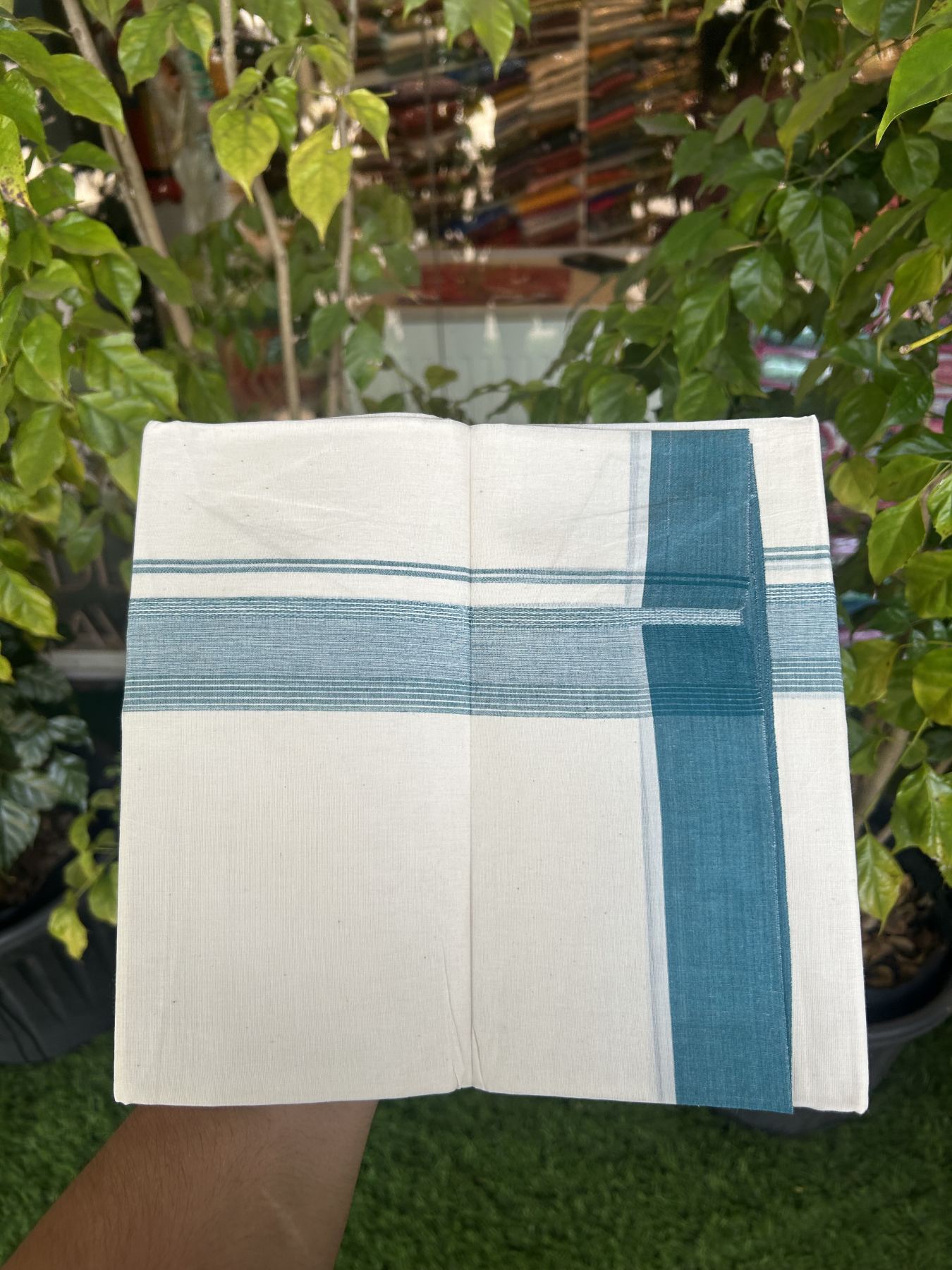 20% Discount! Kaitharikada Balaramapuram Double Off White Mundu/Dhoti - 100x80 - 1.75 Inch Peacock Blue Shaded Stripes Kara 4 mtr (8.5 muzham) - 20 KK5311 VAS