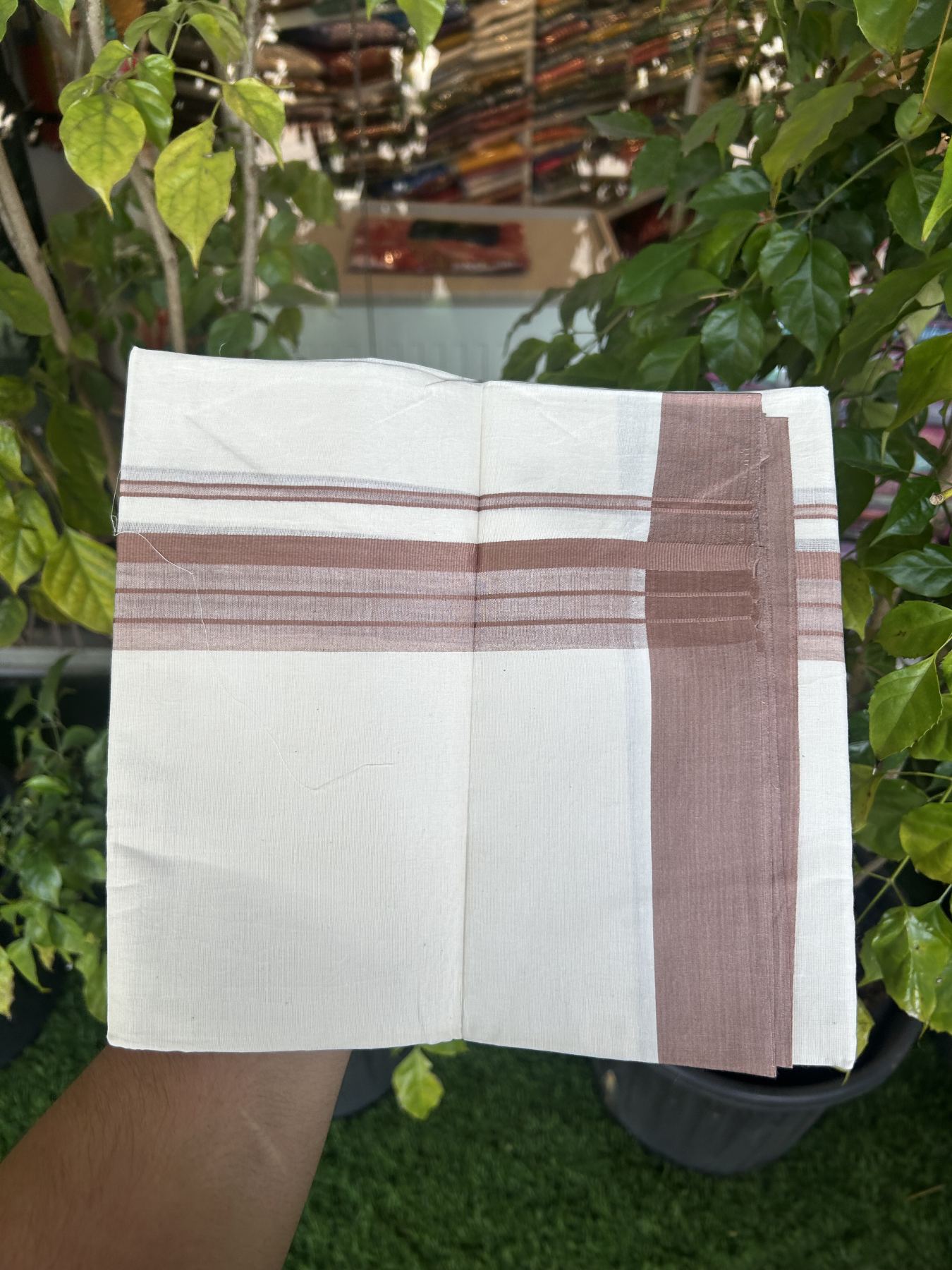 20% Discount! Kaitharikada Balaramapuram Double Off White Mundu/Dhoti - 100x80 - 1.5 Inch Cinnamon Brown Shaded Stripes Kara 4 mtr (8.5 muzham) - 30 KK5311 VAS