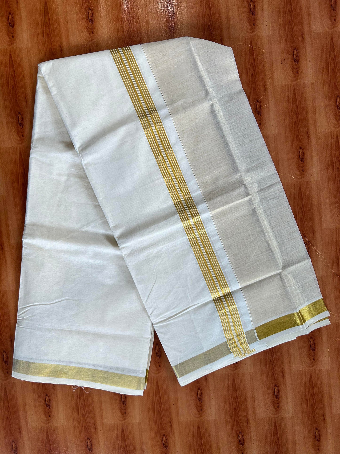 Double Off White Dhoti/Mund- 20% Discount! Kaitharikada Balaramapuram  Cotton - (60s) - 7.25 Inch Gold Kasav Tissue Striped Kara 4 mtr (8.5 muzham) - 10 KK5412 GAN