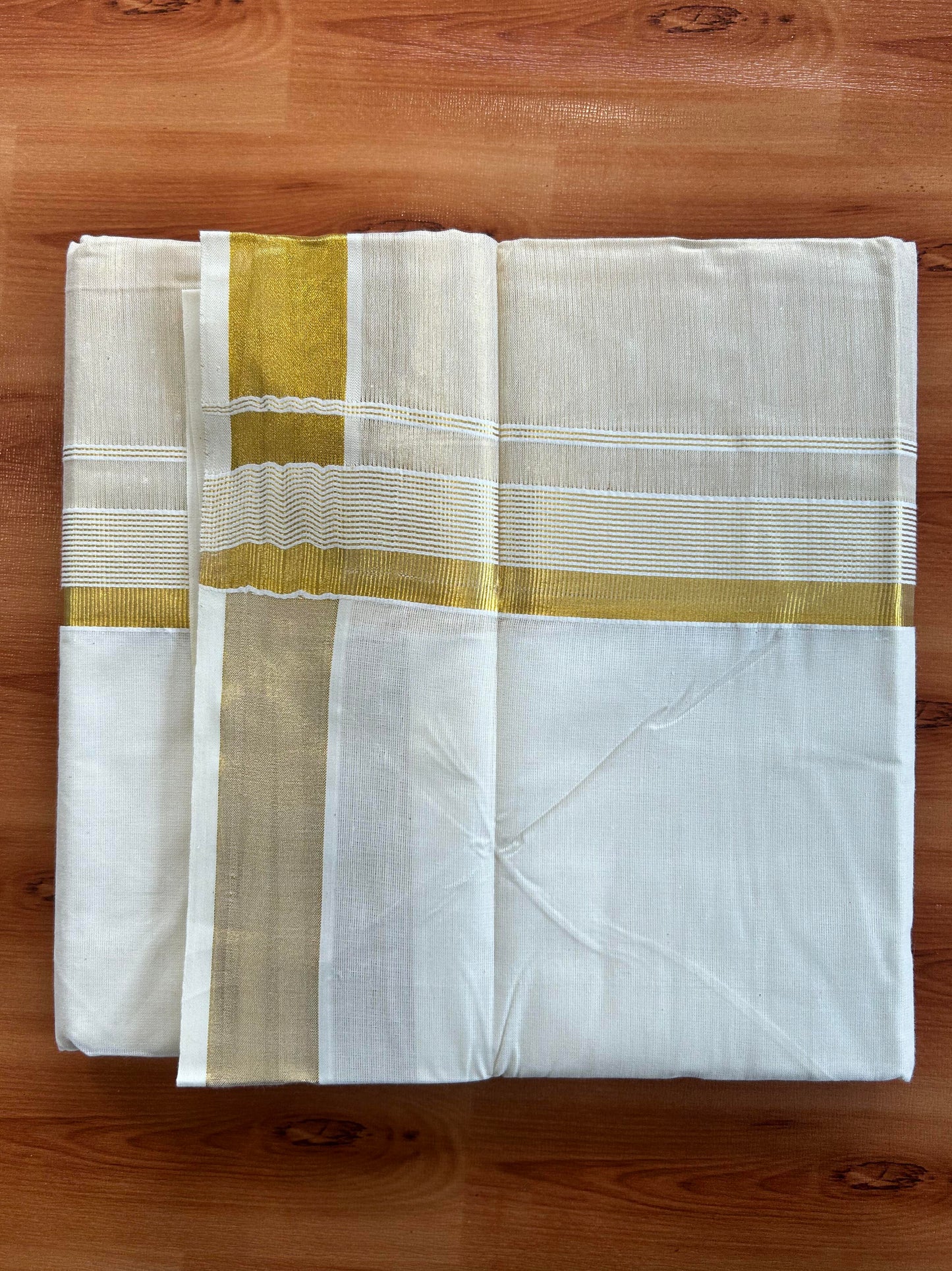 Double Off White Dhoti/Mund- 20% Discount! Kaitharikada Balaramapuram  Cotton - (60s) - 7.25 Inch Gold Kasav Tissue Striped Kara 4 mtr (8.5 muzham) - 8 KK5412 GAN