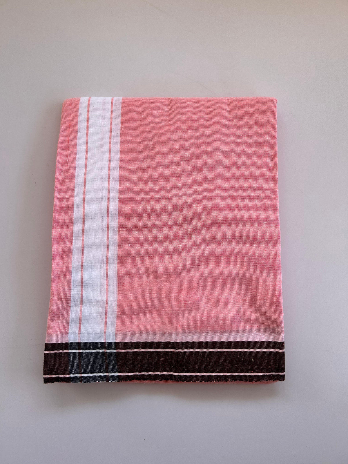 Kaitharikada - Single Kaily / Lungi - Mixed Cotton - (2/40s) twisted - 2 inch White Shaded kara with Peachy Pink & White Shaded colour body (2 meter / 4 muzham) - 40 KK8089 SAT