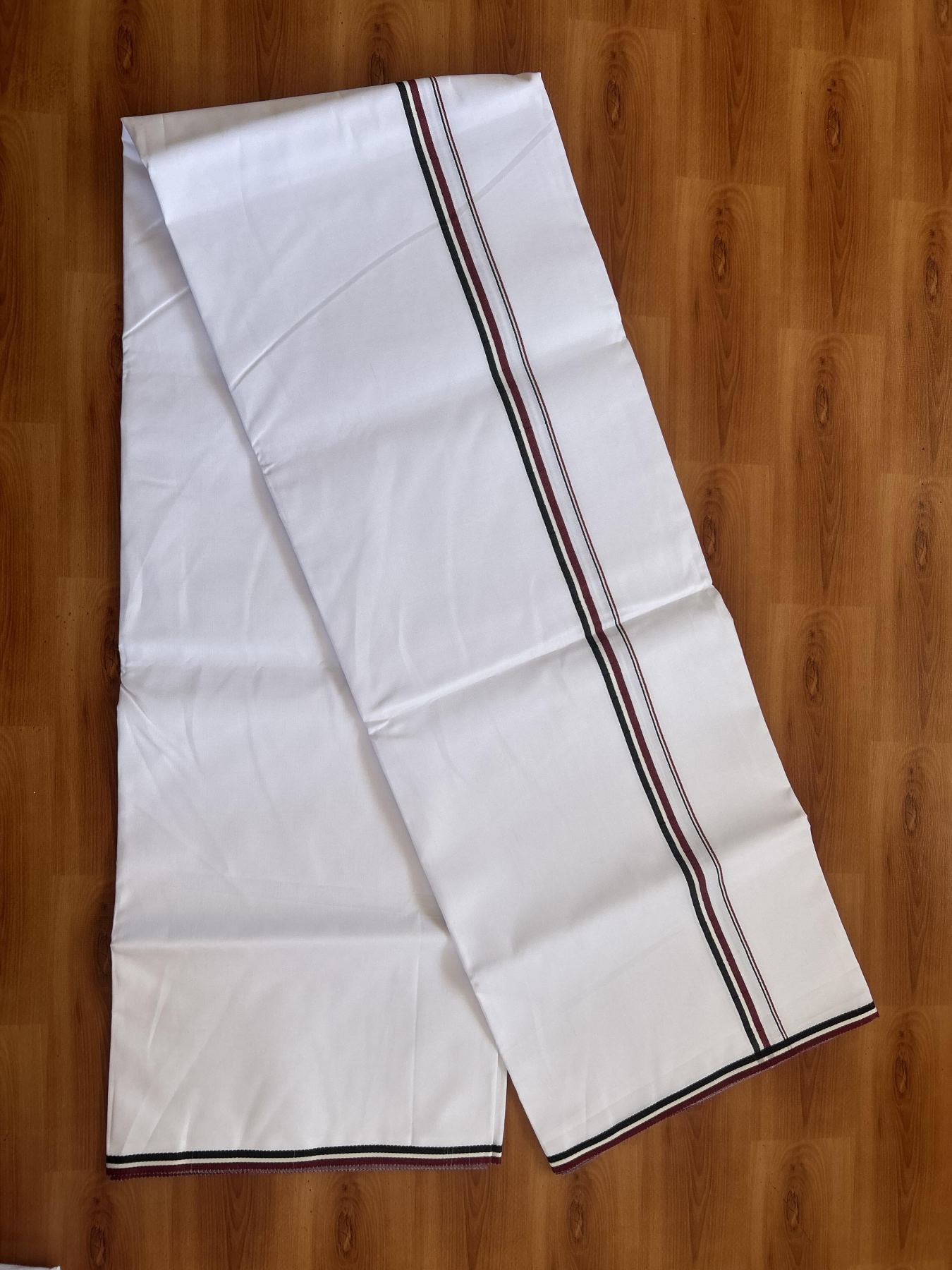 Admk Veshti - 20% Discount! KaithariKada 100% Mill Bleached Mercerised Cotton Pure white Single Mundu/Dhoti - 100X100 - 0.25 inch Black White & Maroon Red kara - 2 KK5359 KBF