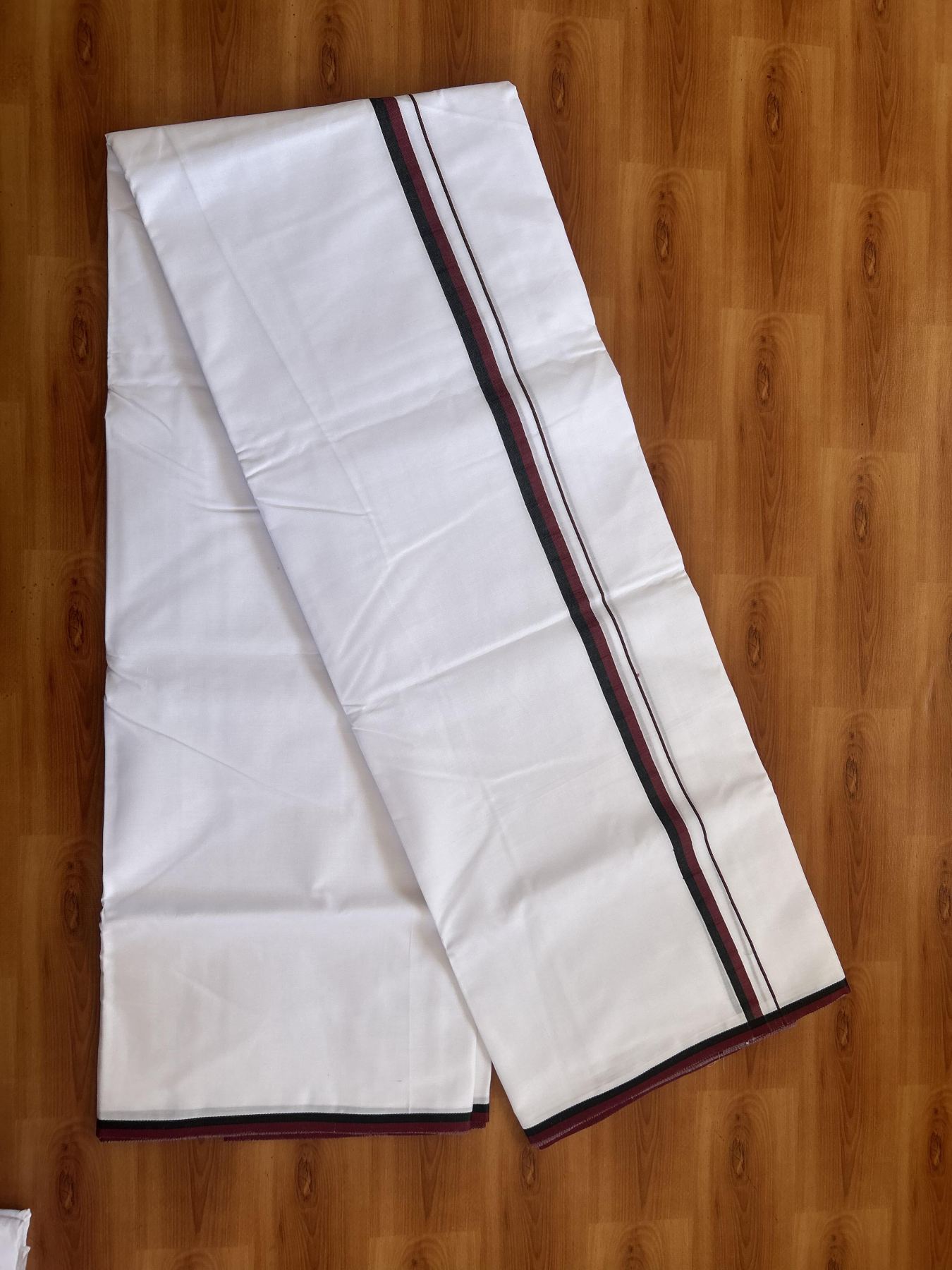 Dmk Veshti - 20% Discount ! KaithariKada 100% Mill Bleached Mercerised Cotton Pure White Double Mundu/Dhoti - 100X100 - 0.5 inch Black & Maroon kara 4 mtr (8.5 mulam)-  4 KK5385 KBF