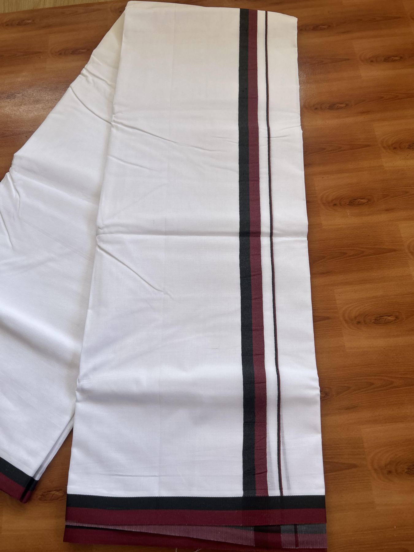Dmk Veshti - 20% Discount ! KaithariKada 100% Mill Bleached Mercerised Cotton Pure White Double Mundu/Dhoti - 100X100 - 1 inch Black & Maroon kara 4 mtr (8.5 mulam)-  5 KK5385 KBF