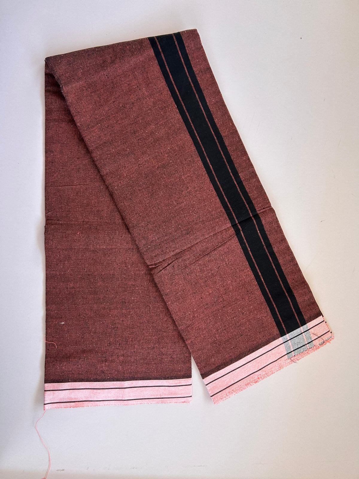 Kaitharikada - Single Kaily / Lungi - Mixed Cotton - (2/40s) twisted - 2 inch Black Shaded kara with Peach & Black Shaded colour body (2 meter / 4 muzham) - 53 KK8089 SAT