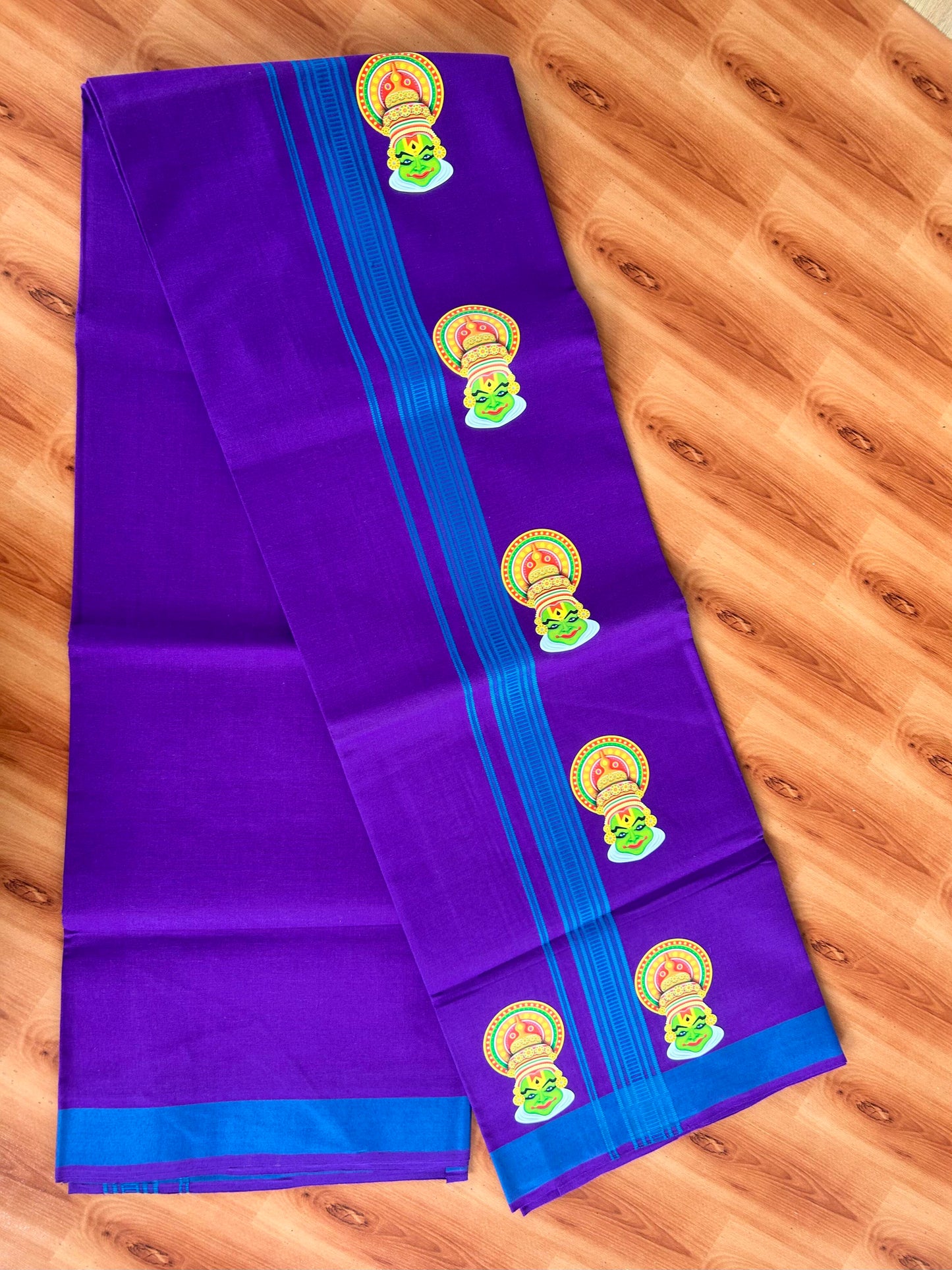 Single Kaily / Lungi- 20% Discount !! Kaitharikada - Pure Cotton - (40s) - 1.25 inch Peacock Blue Striped Kadhakali Printed Design Kara with Deep Violet colour Body (2 meter / 4 muzham) - 13 KK8059 GAN