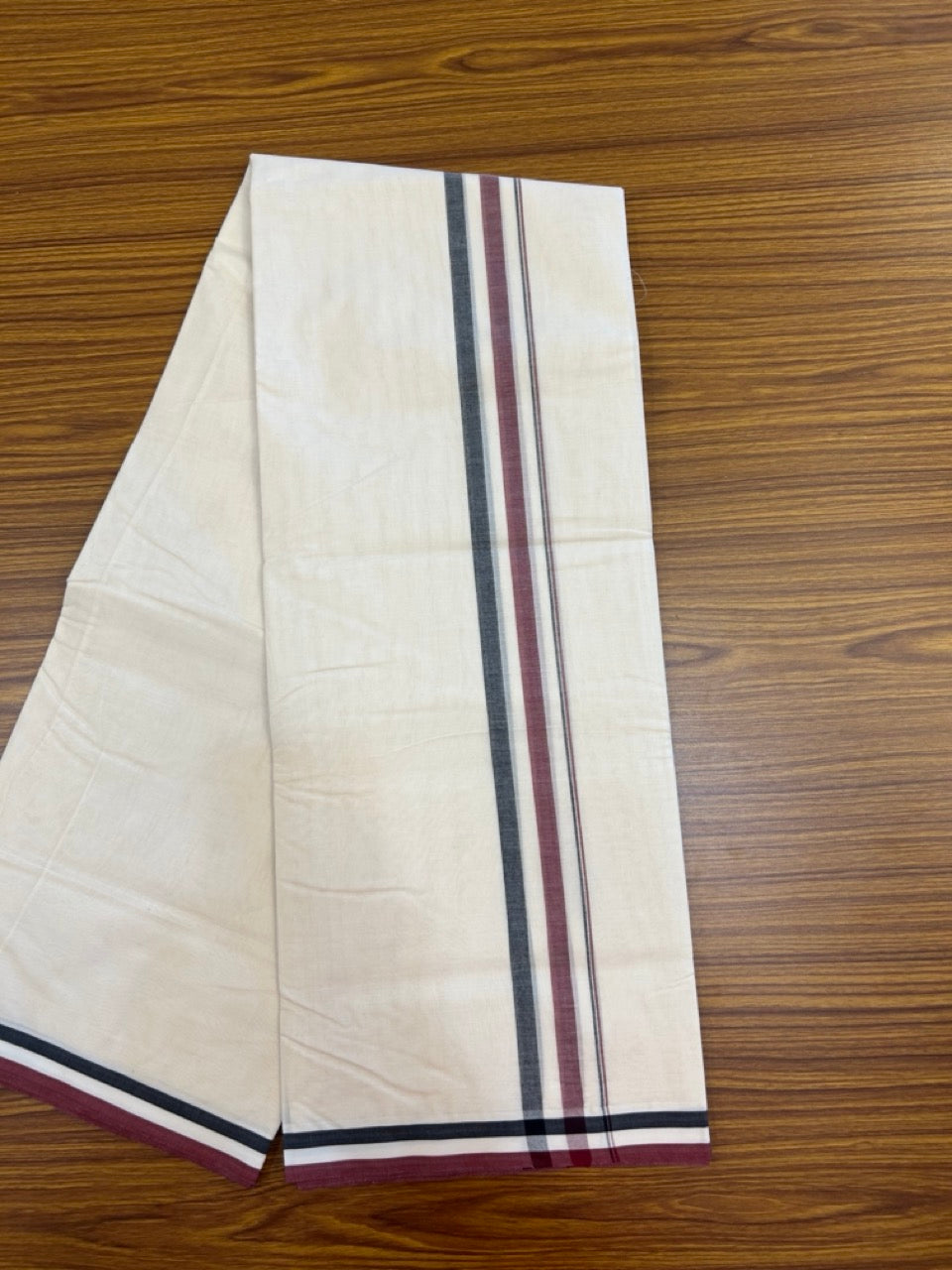 ADMK VESHTI - 20% DISCOUNT! KaithariKada 100% Cotton off white Double - (Unbleached) Mundu/Dhoti - 100X100 - 1.5 inch Black White Maroon Shaded kara - 6 KK5274 ASH