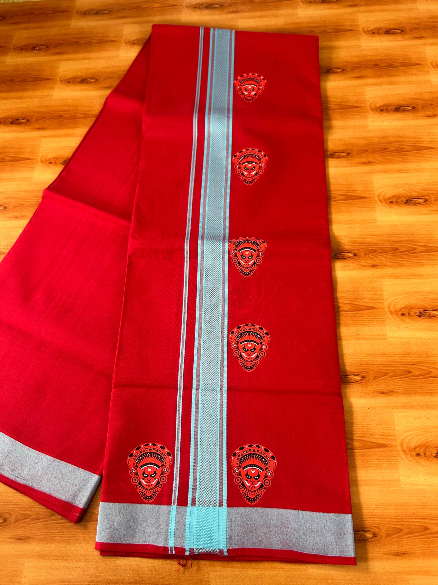 Single Kaily / Lungi- 20% Discount !! Kaitharikada - Pure Cotton - (40s) - 1.25 inch Light Blue Striped Theyyam Printed Design Kara with Maroon colour Body (2 meter / 4 muzham) - 26 KK8059 GAN