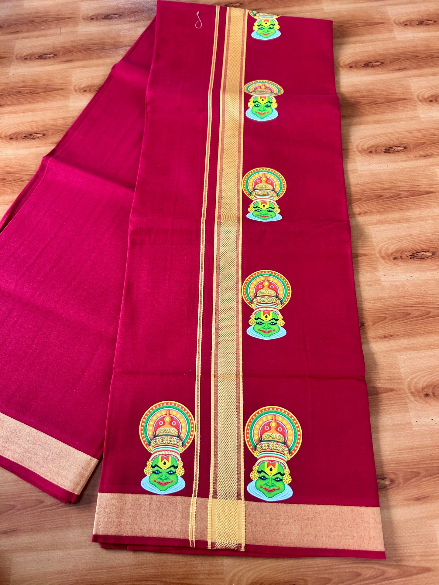 Single Kaily / Lungi- 20% Discount !! Kaitharikada - Pure Cotton - (40s) - 1.25 inch Yellow Striped Kadhakali Printed Design Kara with Maroon colour Body (2 meter / 4 muzham) - 30 KK8059 GAN