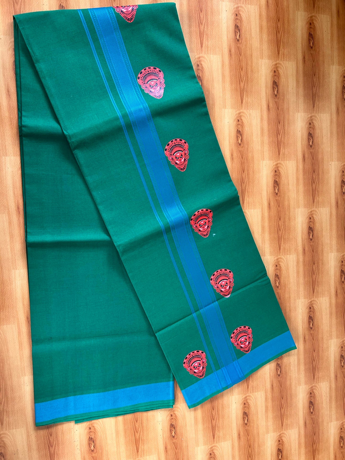 Single Kaily / Lungi- 20% Discount !! Kaitharikada - Pure Cotton - (40s) - 1.25 inch Peacock Blue Striped Theyyam Printed Design Kara with Green colour Body (2 meter / 4 muzham) - 7 KK8059 GAN