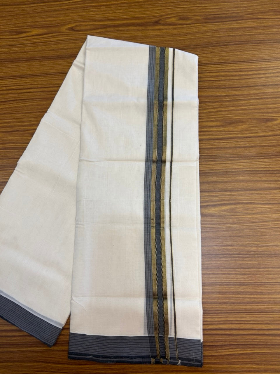 25% DISCOUNT! KaithariKada BALARAMAPURAM HANDLOOM UNAKKUPAAV - 100% PURE Cotton Off white (Unbleached) Double Mundu/Dhoti - 1.75 inch Gold Kasav & Muthukkuri Black Shaded Striped Kara (8.5 Muzham) - 6 KK5272 YAR