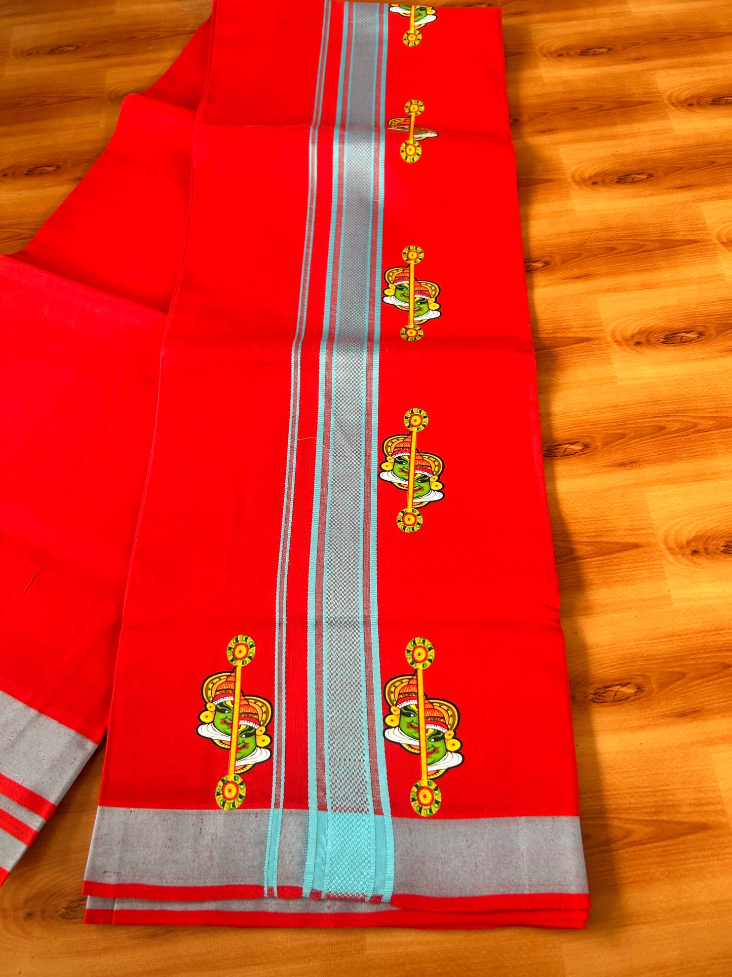 Single Kaily / Lungi- 20% Discount !! Kaitharikada - Pure Cotton - (40s) - 1.25 inch Light Blue Striped Kadhakali Printed Design Kara with Chilly Red colour Body (2 meter / 4 muzham) - 24 KK8059 GAN