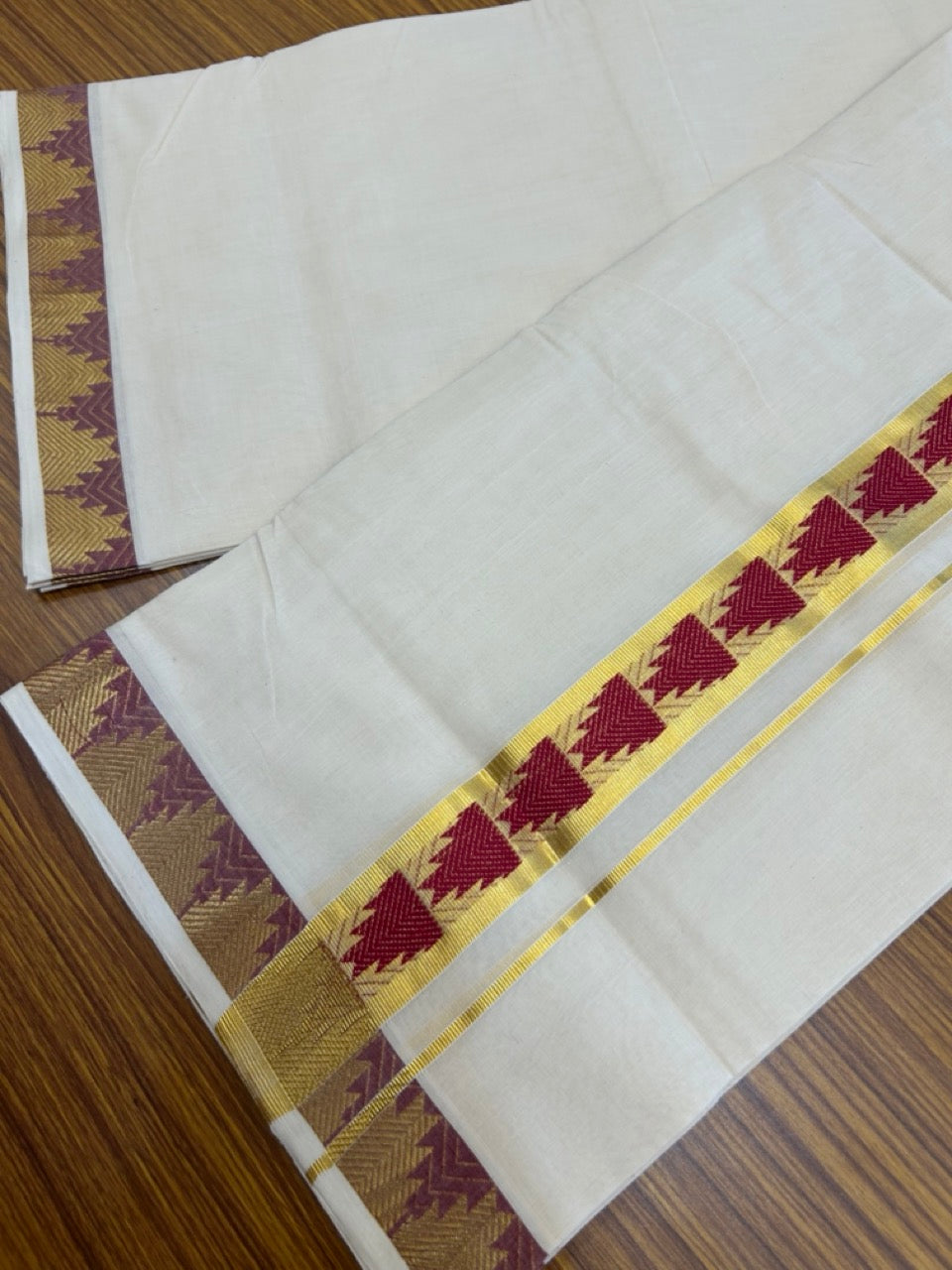 25% DISCOUNT ! KaithariKada HANDLOOM Unakkupaav Balaramapuram - 100% PURE Cotton OFF WHITE - (Unbleached) Double Mundu/Dhoti - 80x90 - 1.5 inch Gold Kasavu & Maroon Red Temple Jacquard Design Kara 4 mtr (8.5 Muzham) - 8 KK5272 ABH