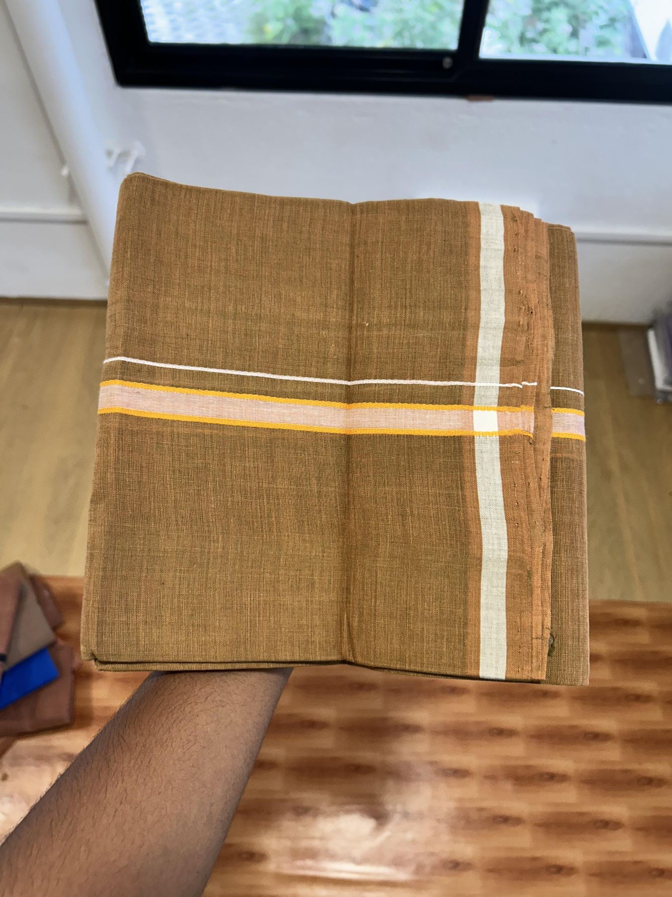 Kerala Handloom Single Kaily/Lungi - KaithariKada 100% Pure Cotton - 40s - 0.5 cm White & Orange Kara With Sage Green , Kavi colour Body - (2 meter / 4 muzham) - 9 KK8065 ELA