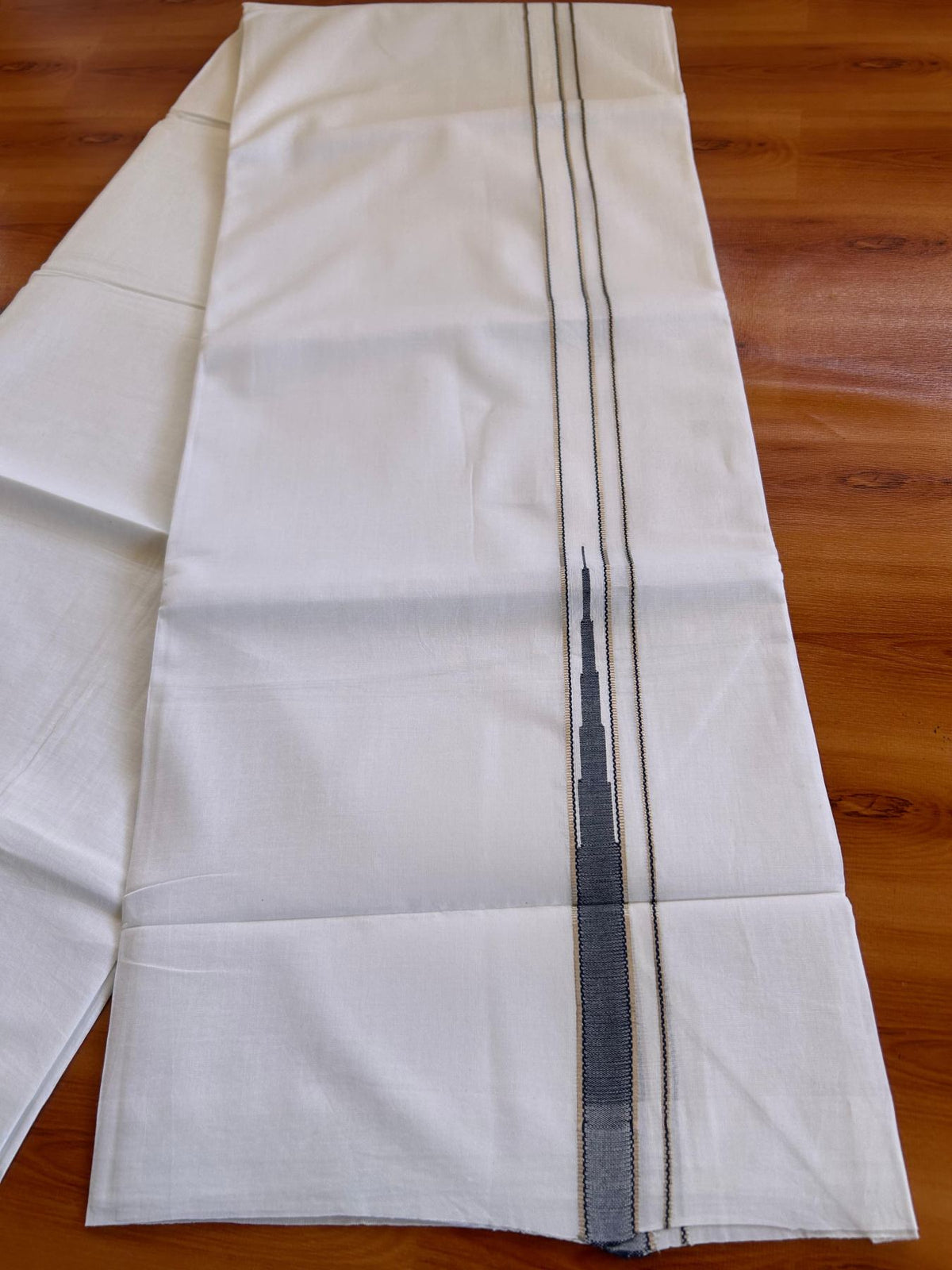 Pure white Double Mundu/Dhoti - 23% Discount! KaithariKada 100% Cotton - 100X80 - 0.75 inch Silver Kasav Navy Blue One Side Chutty Kara - 3.90 mtr (8.5 muzham) - 1 KK5528 VAS