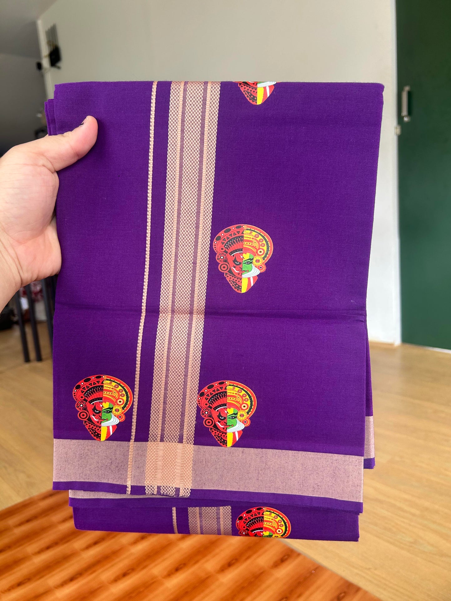 Single Kaily / Lungi- 20% Discount !! Kaitharikada - Pure Cotton - (40s) - 1.5 inch Cream Striped Theyyam & Kadhakali Printed Design Kara with Deep Violet colour Body (2 meter / 4 muzham) - 15 KK8059 GAN