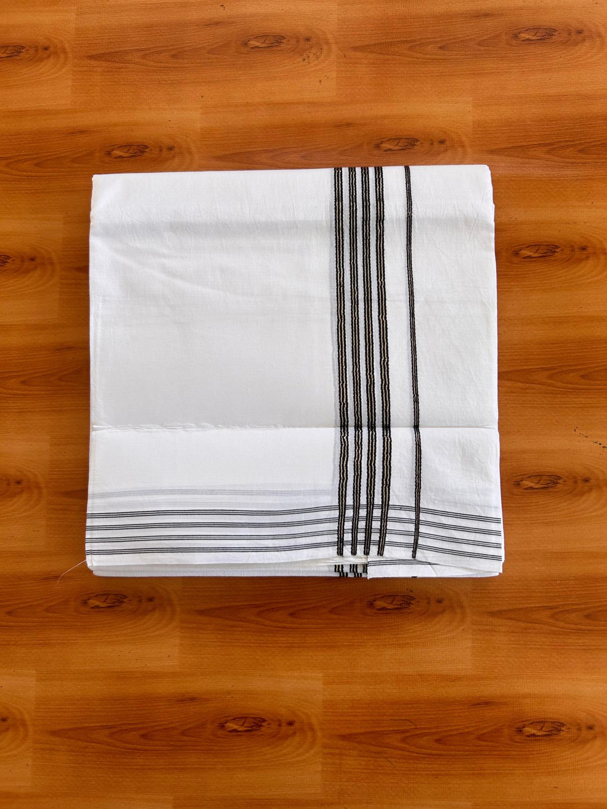 Double Pure White Mundu/ Dhoti - 20% Discount ! Kaitharikada Balaramapuram 100% Cotton 100x80 - 1.25 inch Silver Kasav & Black Striped Kara 3.90 mtr (8 muzham) - 6 KK5528 VAS