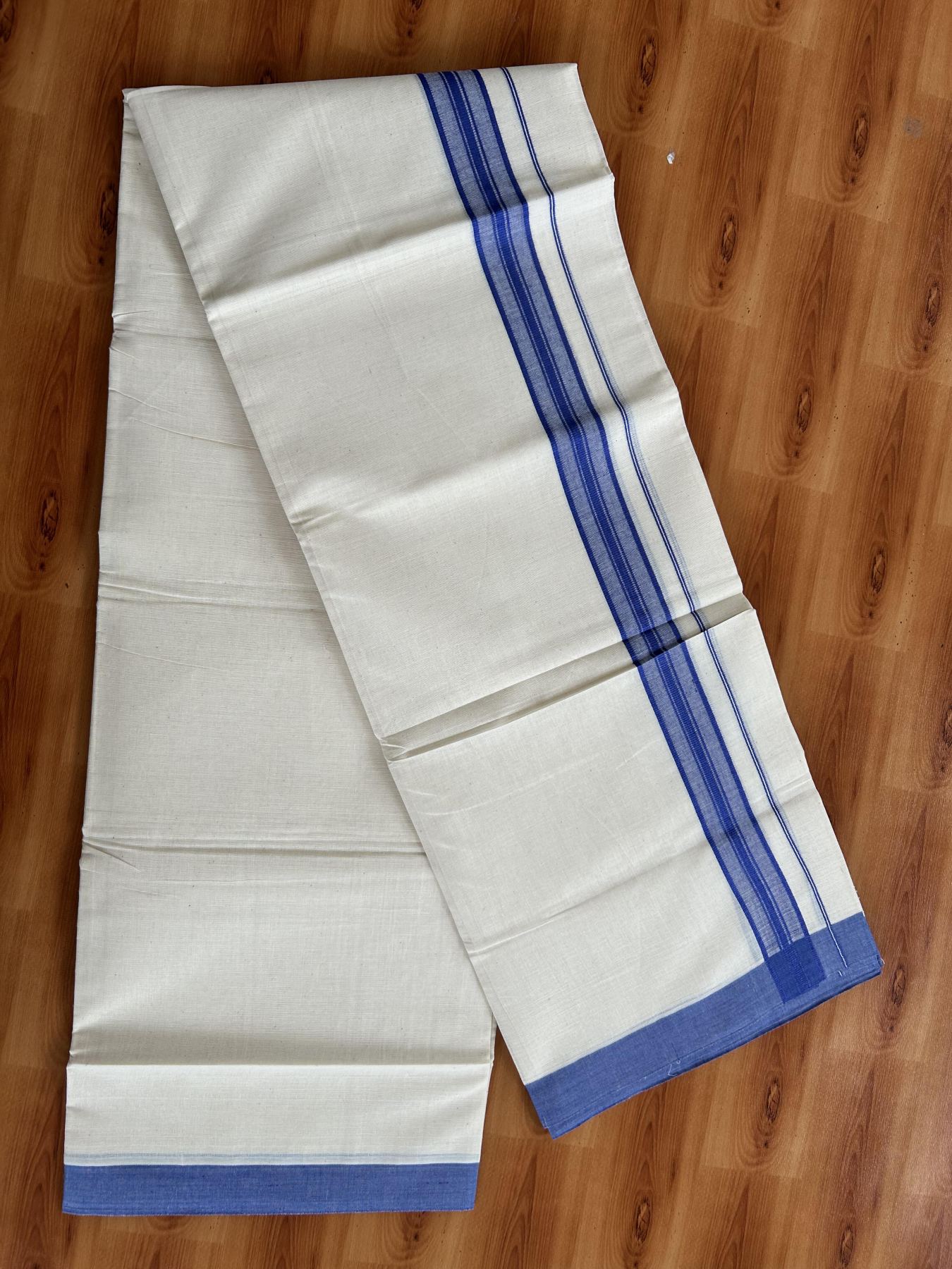 Double Off White (Unbleached) Mundu/Dhoti - 20% Discount! KaithariKada Pure Cotton - 60s - 1.25 inch Blue Shaded Striped Kara 4 mtr (8.5 Muzham) - 69 KK5460 PMC