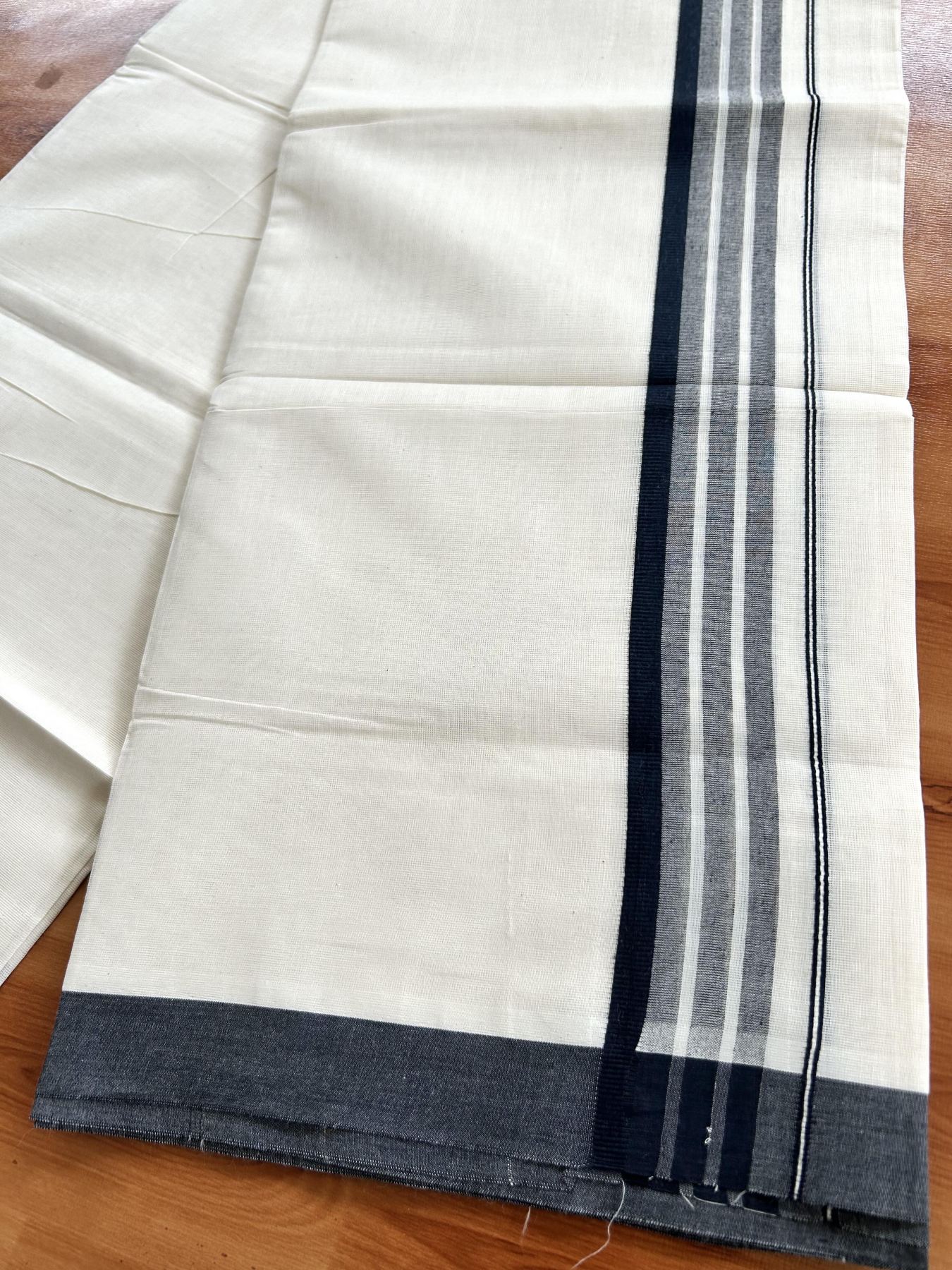 Double Off White (Unbleached) Mundu/Dhoti - 20% Discount! KaithariKada Pure Cotton - 60s - 1.5 inch Navy Blue Shaded Striped Kara 4 mtr (8.5 Muzham) - 62 KK5460 PMC