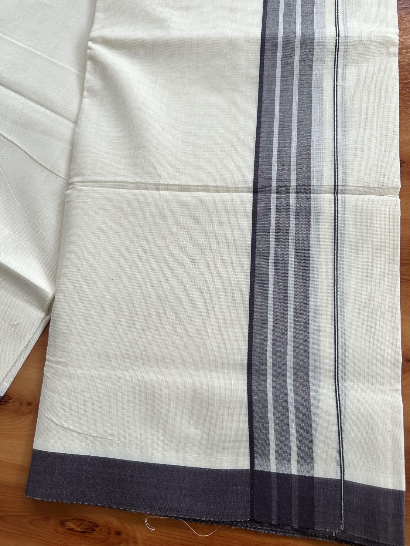 Double Off White (Unbleached) Mundu/Dhoti - 20% Discount! KaithariKada Pure Cotton - 60s - 1.5 inch Dark Purple Shaded Striped Kara 4 mtr (8.5 Muzham) - 61 KK5460 PMC