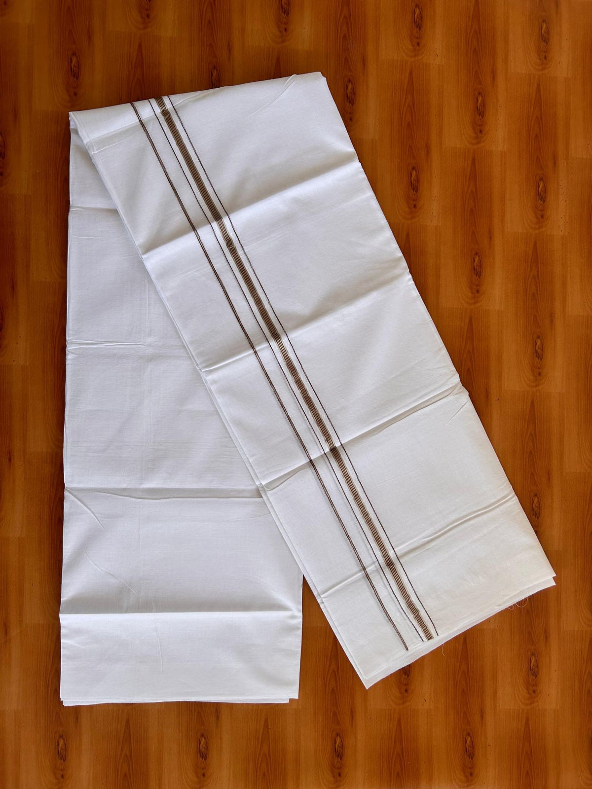 Pure white Double Mundu/Dhoti - 23% Discount! KaithariKada 100% Cotton - 100X80 - 0.75 inch Silver Kasav Olive Brown One Side Chutty Kara - 3.90 mtr (8.5 muzham) - 9 KK5528 VAS