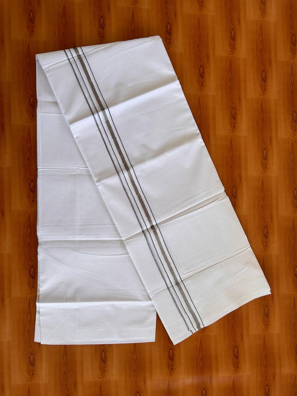 Pure white Double Mundu/Dhoti - 23% Discount! KaithariKada 100% Cotton - 100X80 - 1 inch Silver Kasav Black One Side Chutty Kara - 3.90 mtr (8.5 muzham) - 10 KK5528 VAS